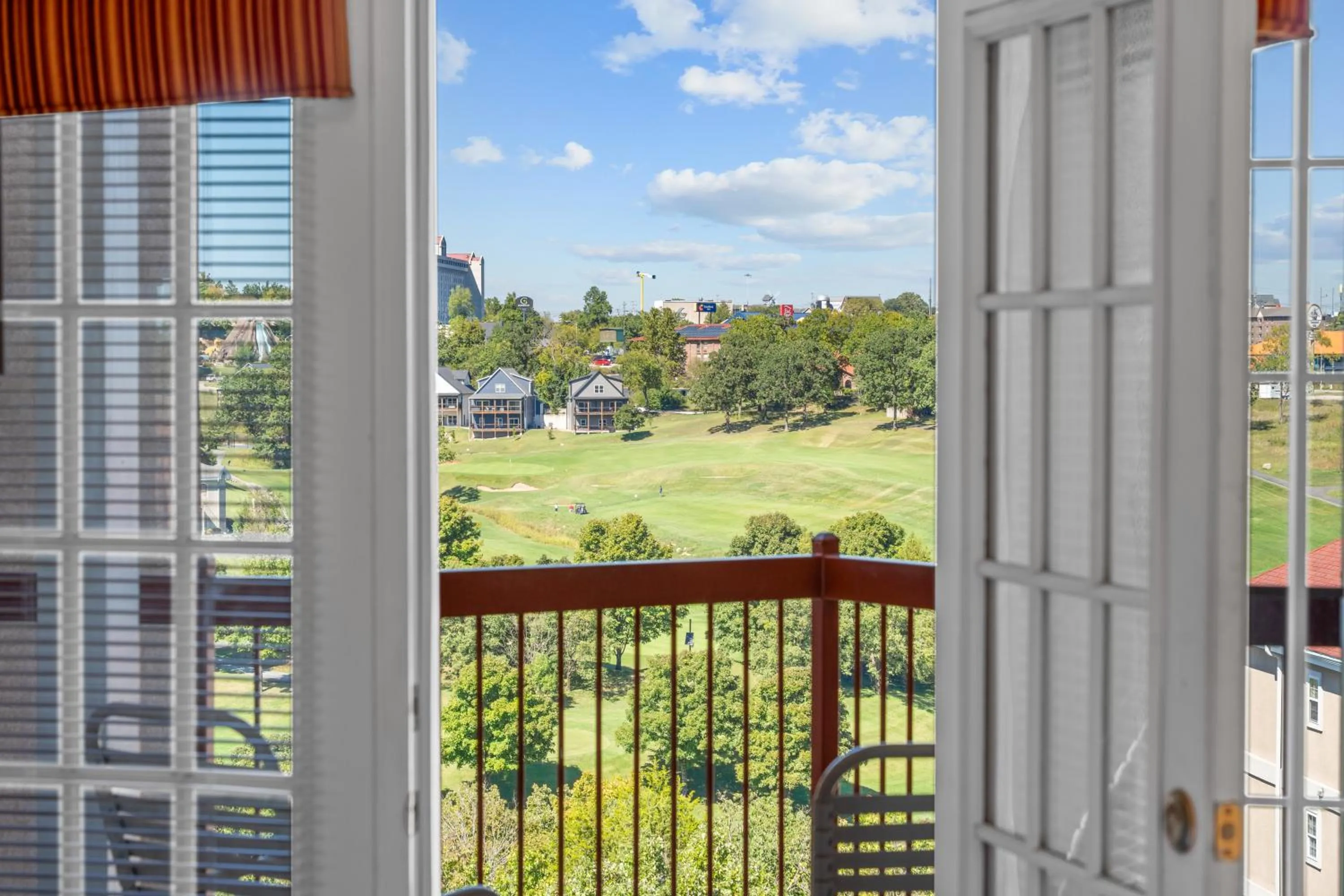 Day in Grand Crowne Resort