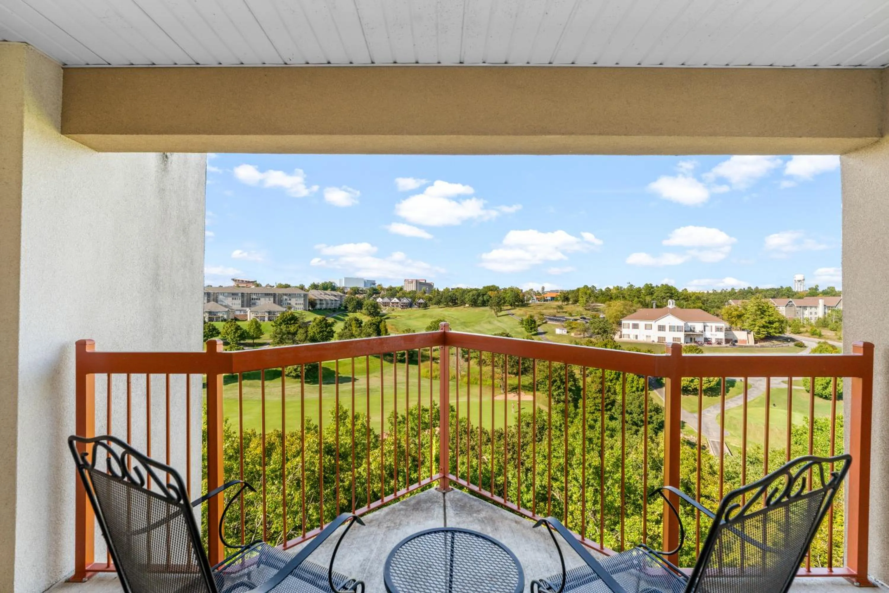 Day in Grand Crowne Resort