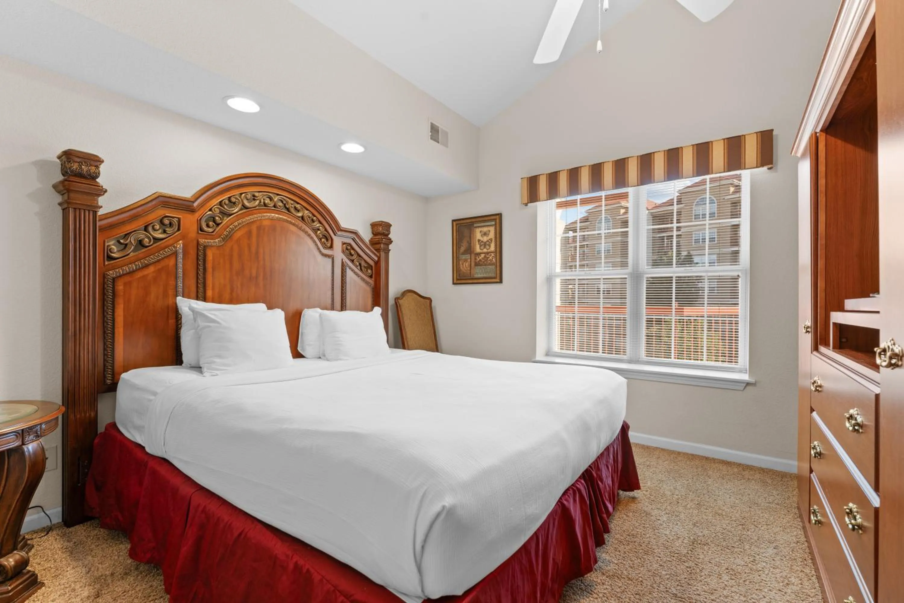 Bed in Grand Crowne Resort