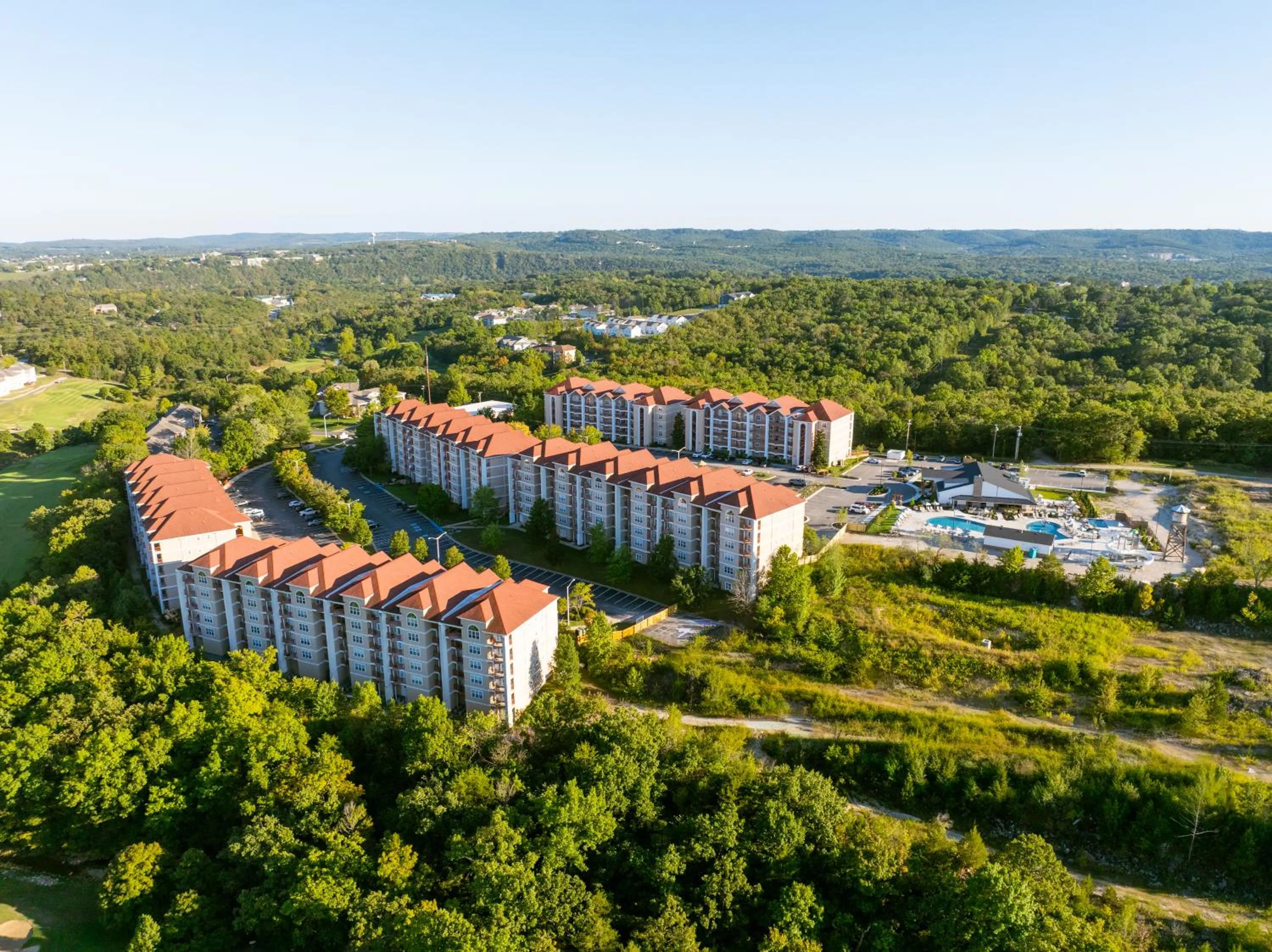 Property building in Grand Crowne Resort