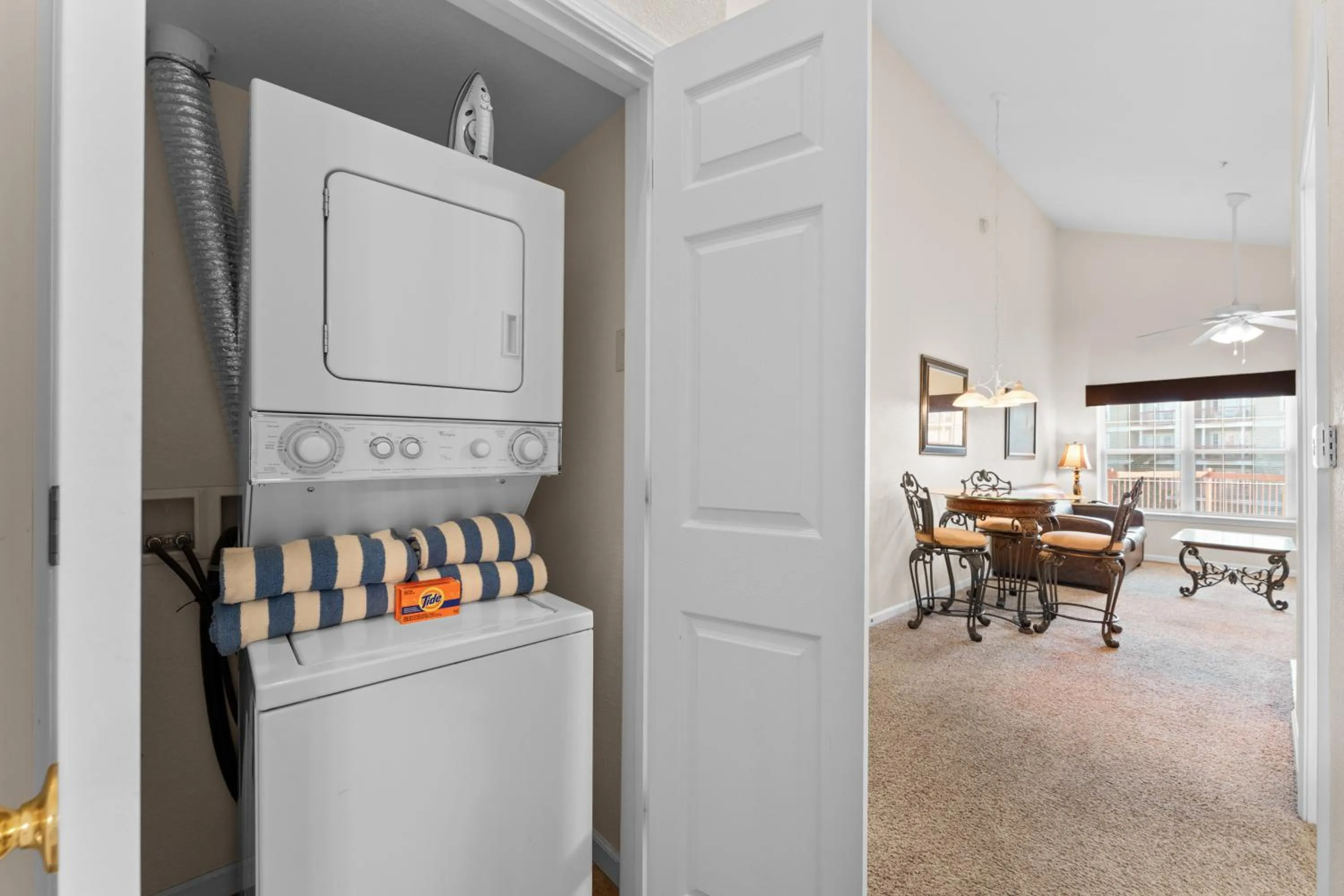 laundry in Grand Crowne Resort