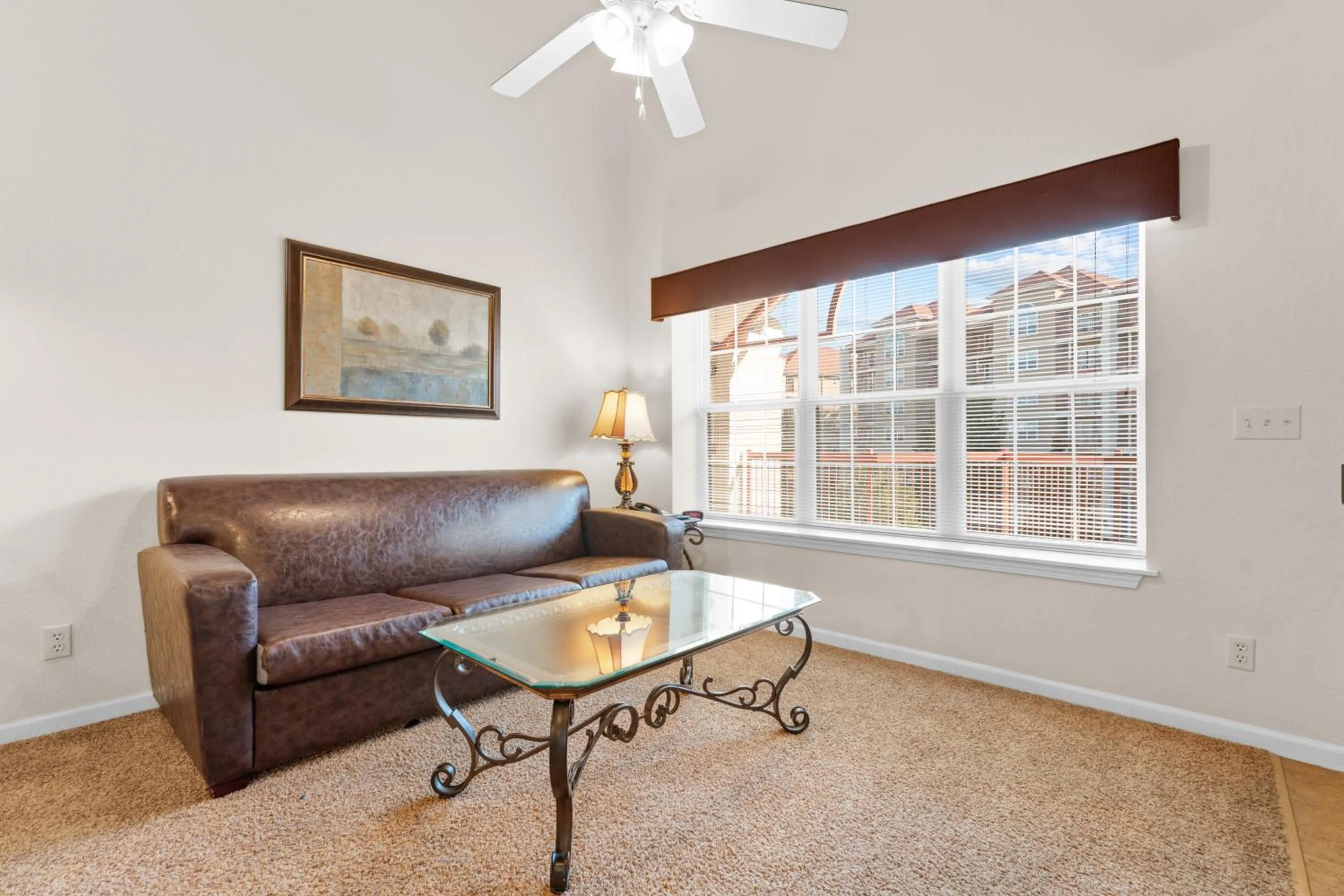 Living room in Grand Crowne Resort