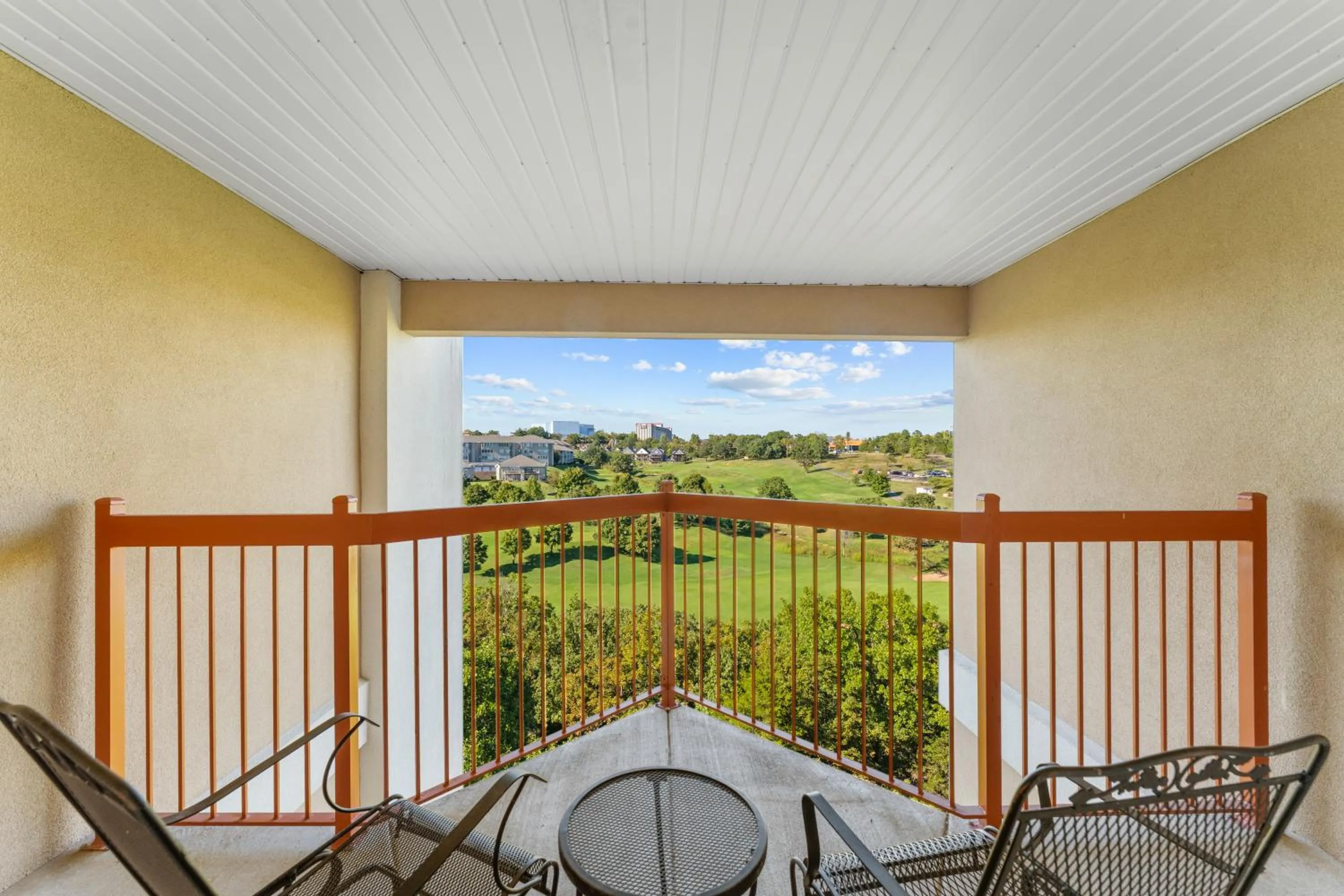 Day in Grand Crowne Resort