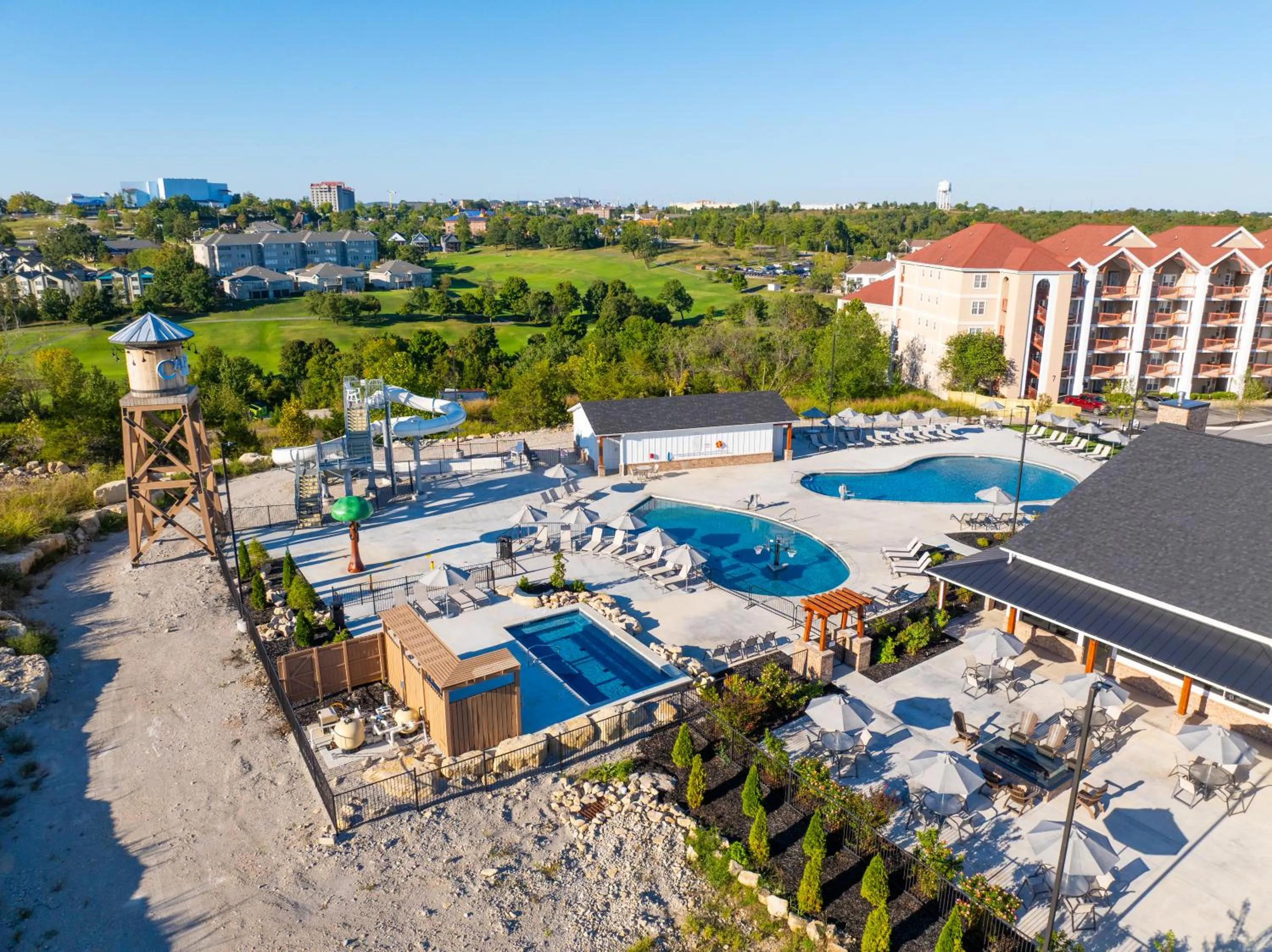 Property building in Grand Crowne Resort