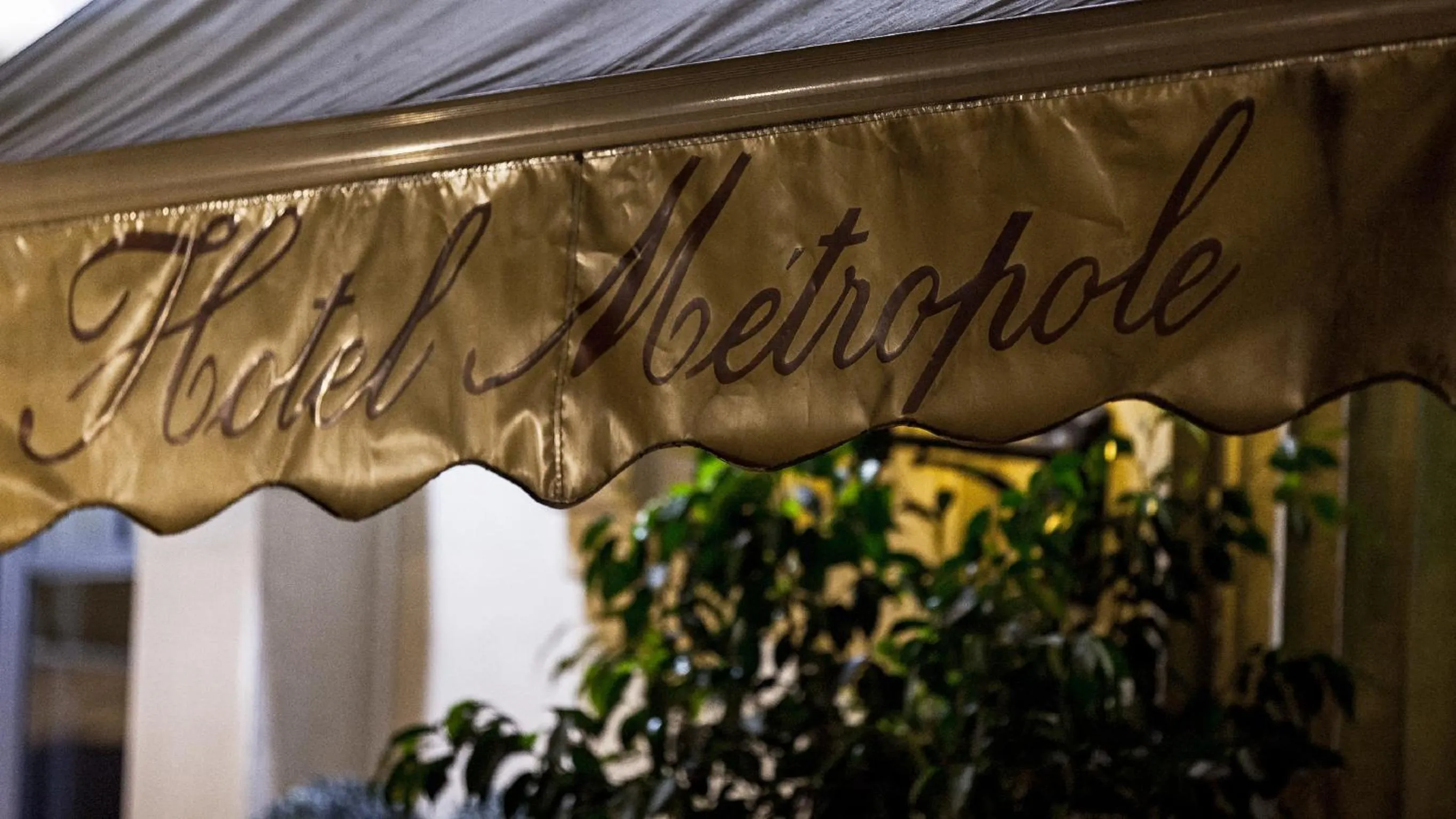 Facade/entrance in Hotel Metropole