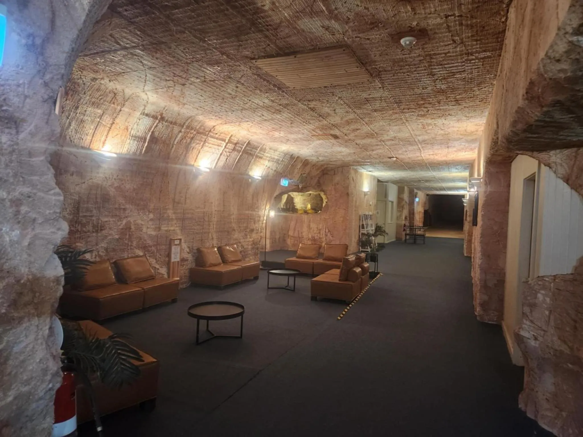 Seating area in Coober Pedy Experience Motel