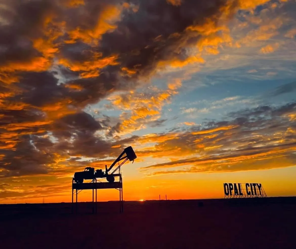 Sunset in Coober Pedy Experience Motel