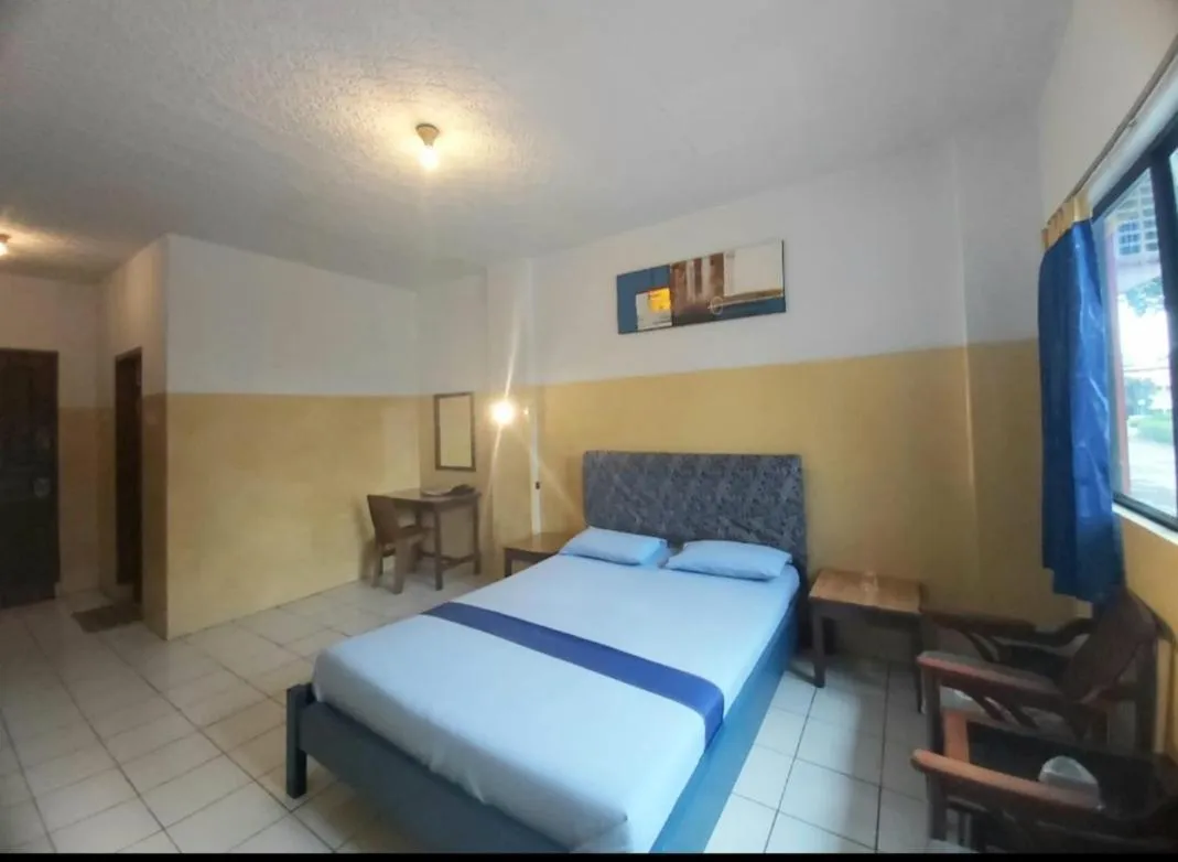 Bed in Sentosa Hotel & Restaurant - tersertifikasi CHSE dari Kementerian Pariwisata dan Ekonomi Kreatif