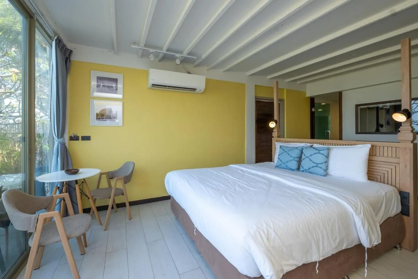 Bed in De Chaochom Hua Hin