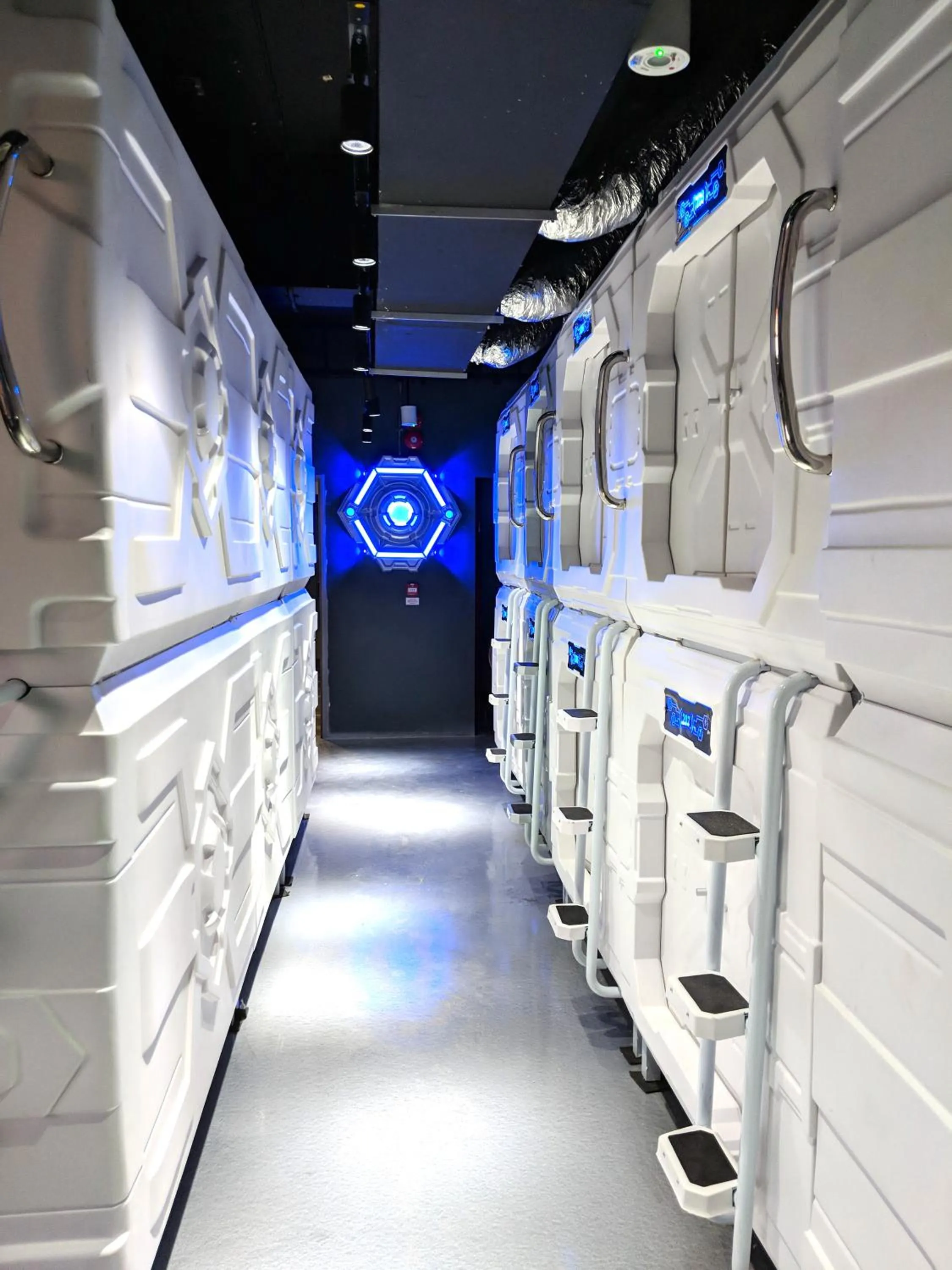 Bedroom in MET A Space Pod at Arab Street