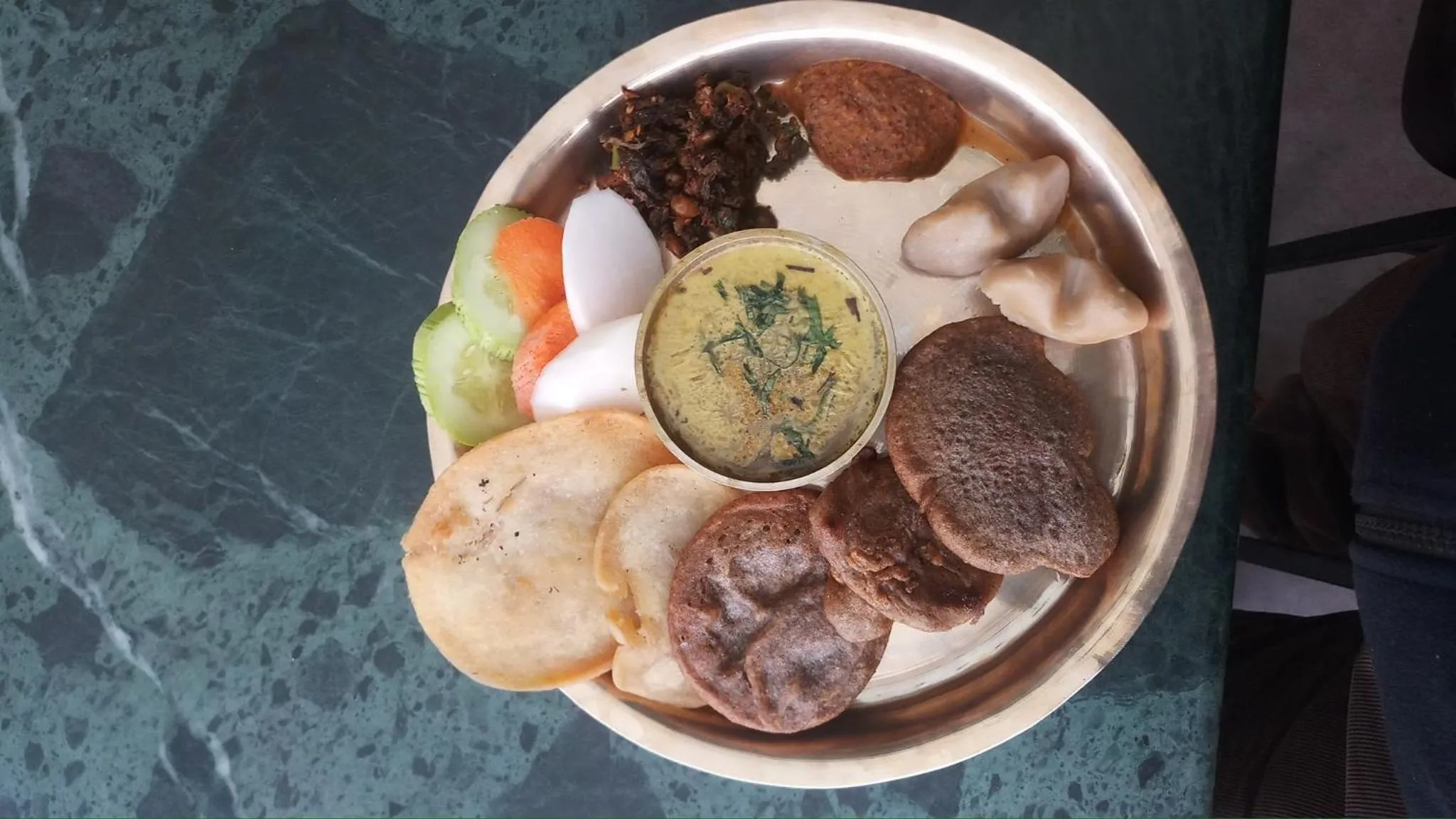 Food and drinks in STUPA VIEW INN