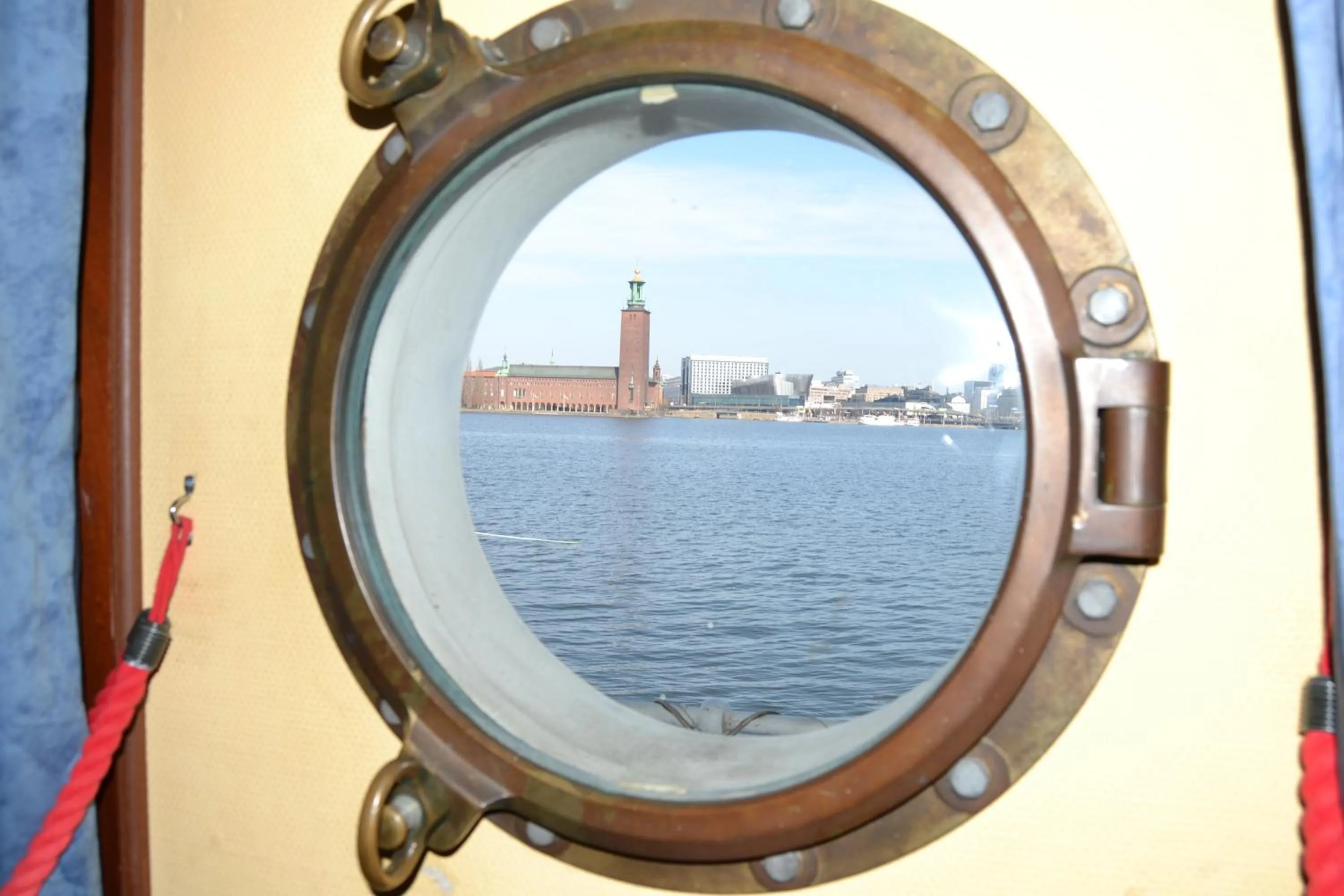 Sea view in Den Röda Båten