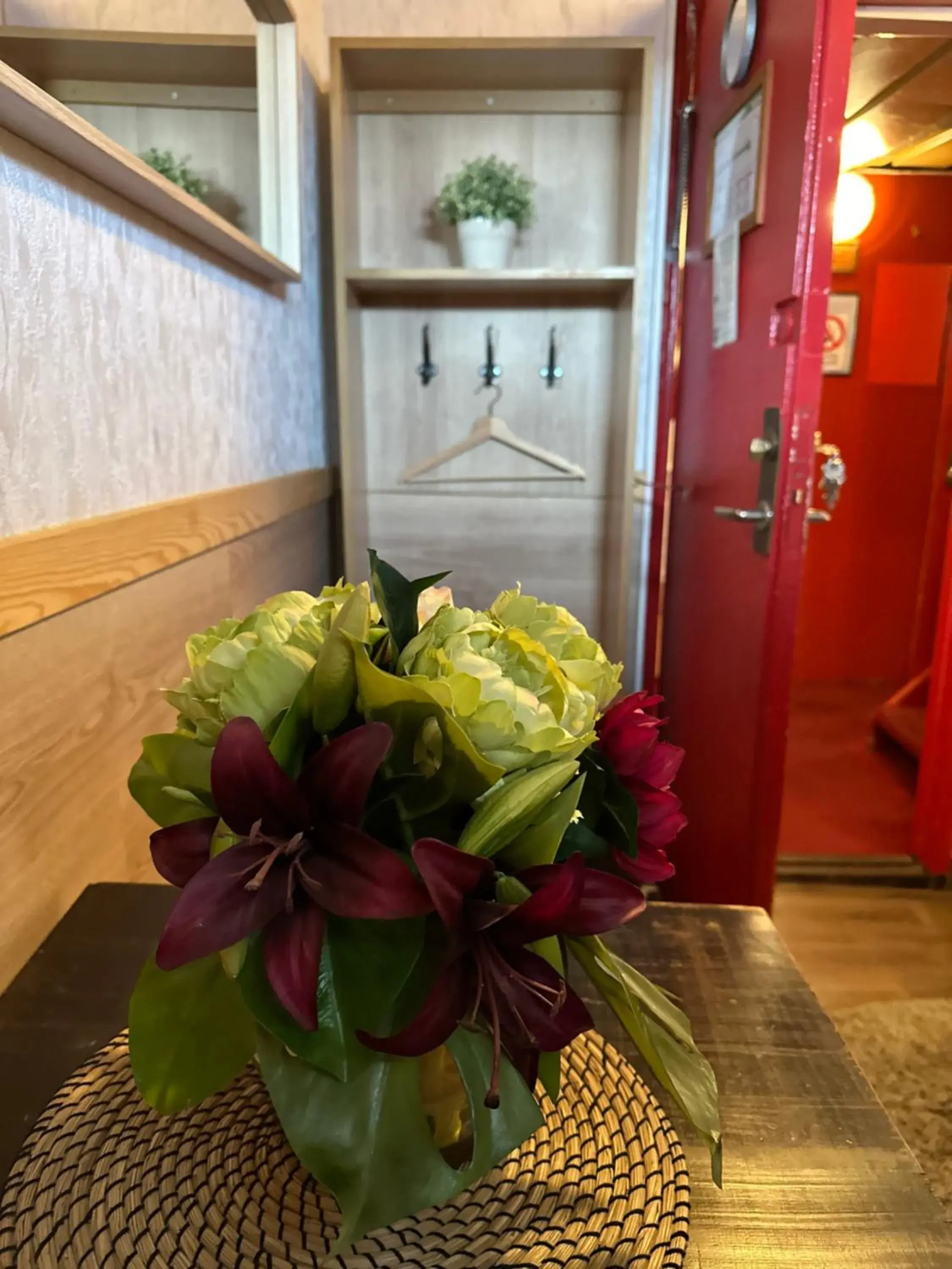 Economy Cabin on Boat (1 Adult) in Den Röda Båten Economy Cabin on Boat (1 Adult) in Den Röda Båten