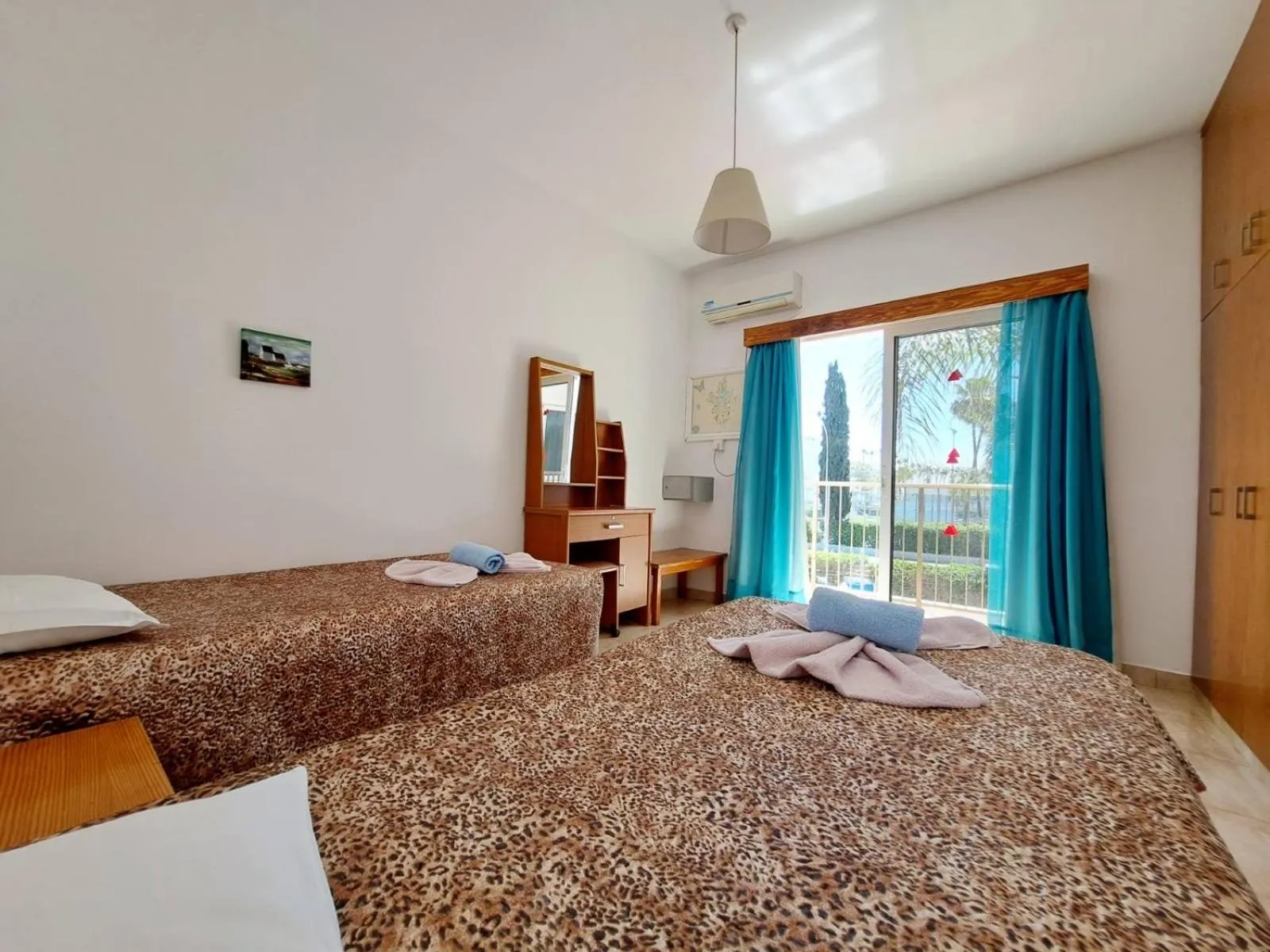 Bedroom, Bed in Florence Hotel Apartments