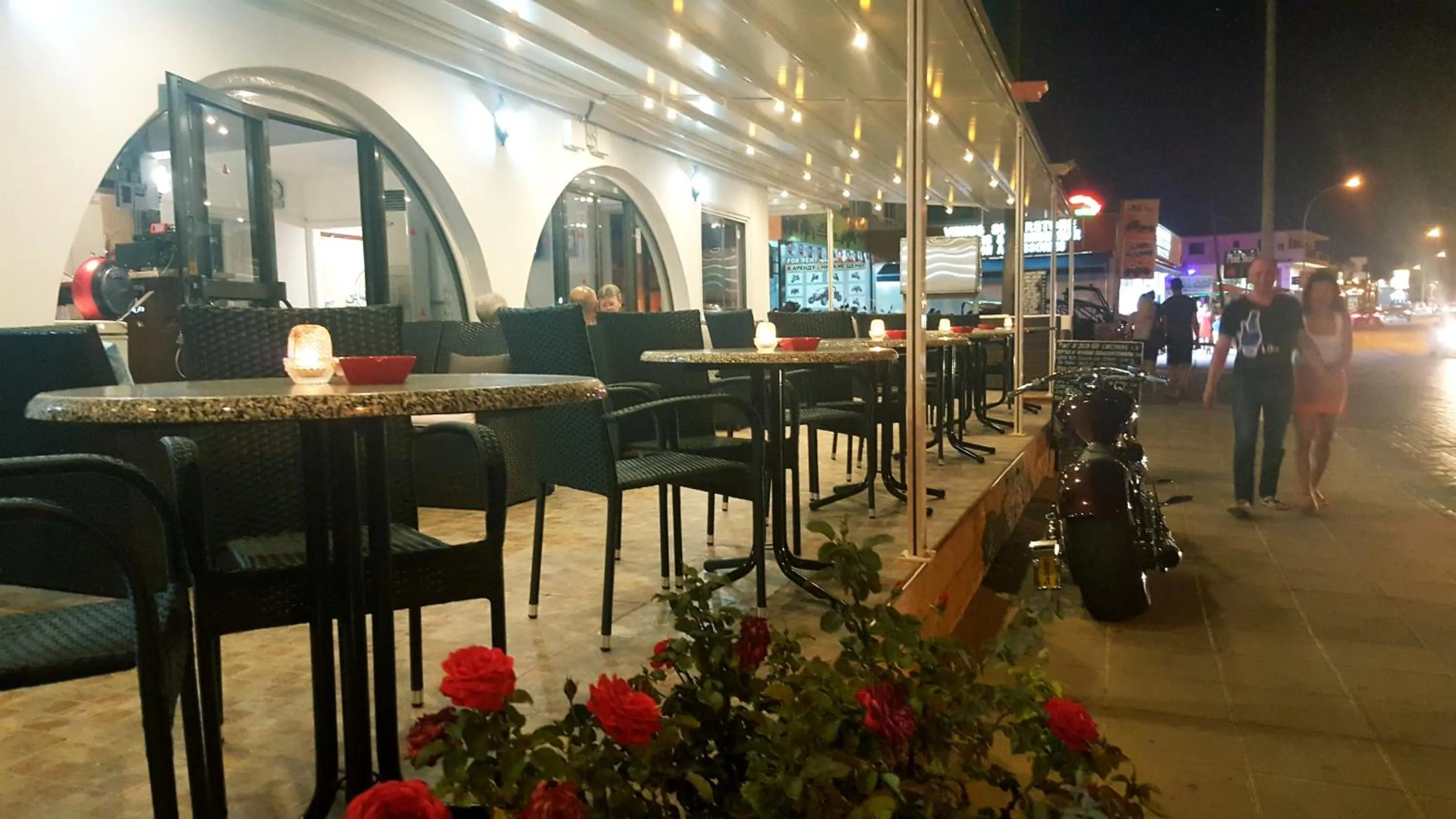 Lounge or bar in Florence Hotel Apartments