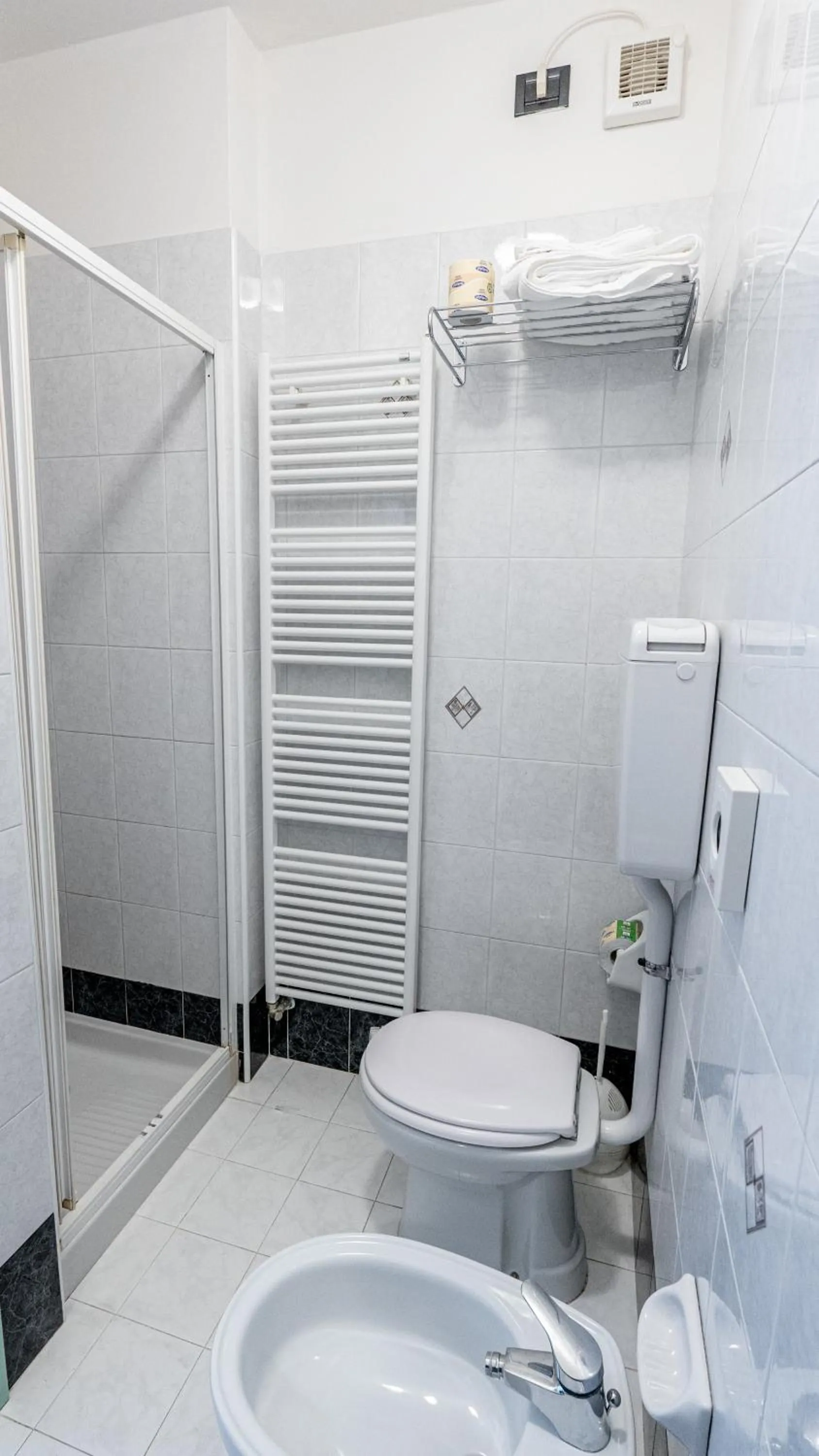 Bathroom in Hotel Nobel