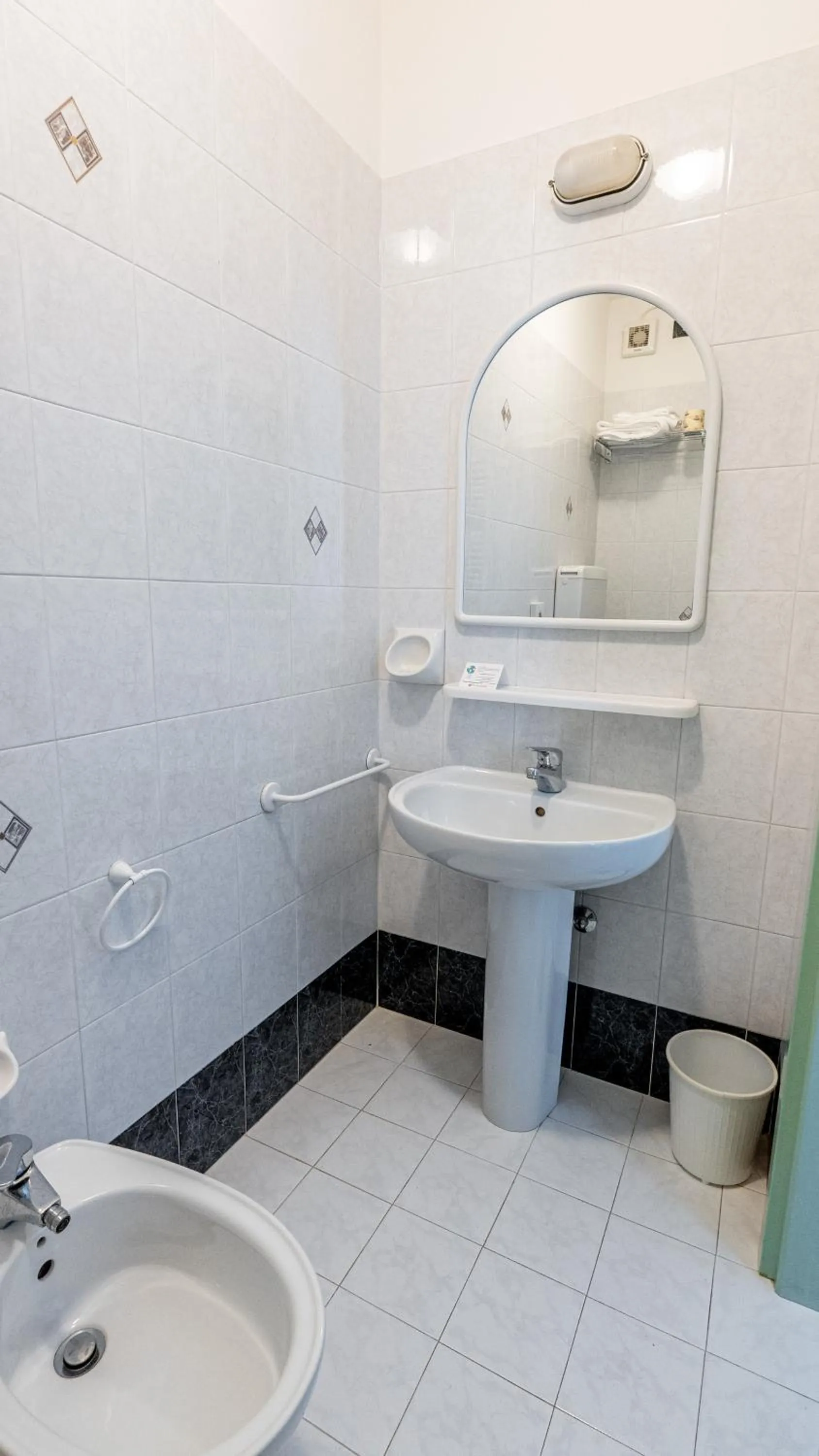 Bathroom in Hotel Nobel