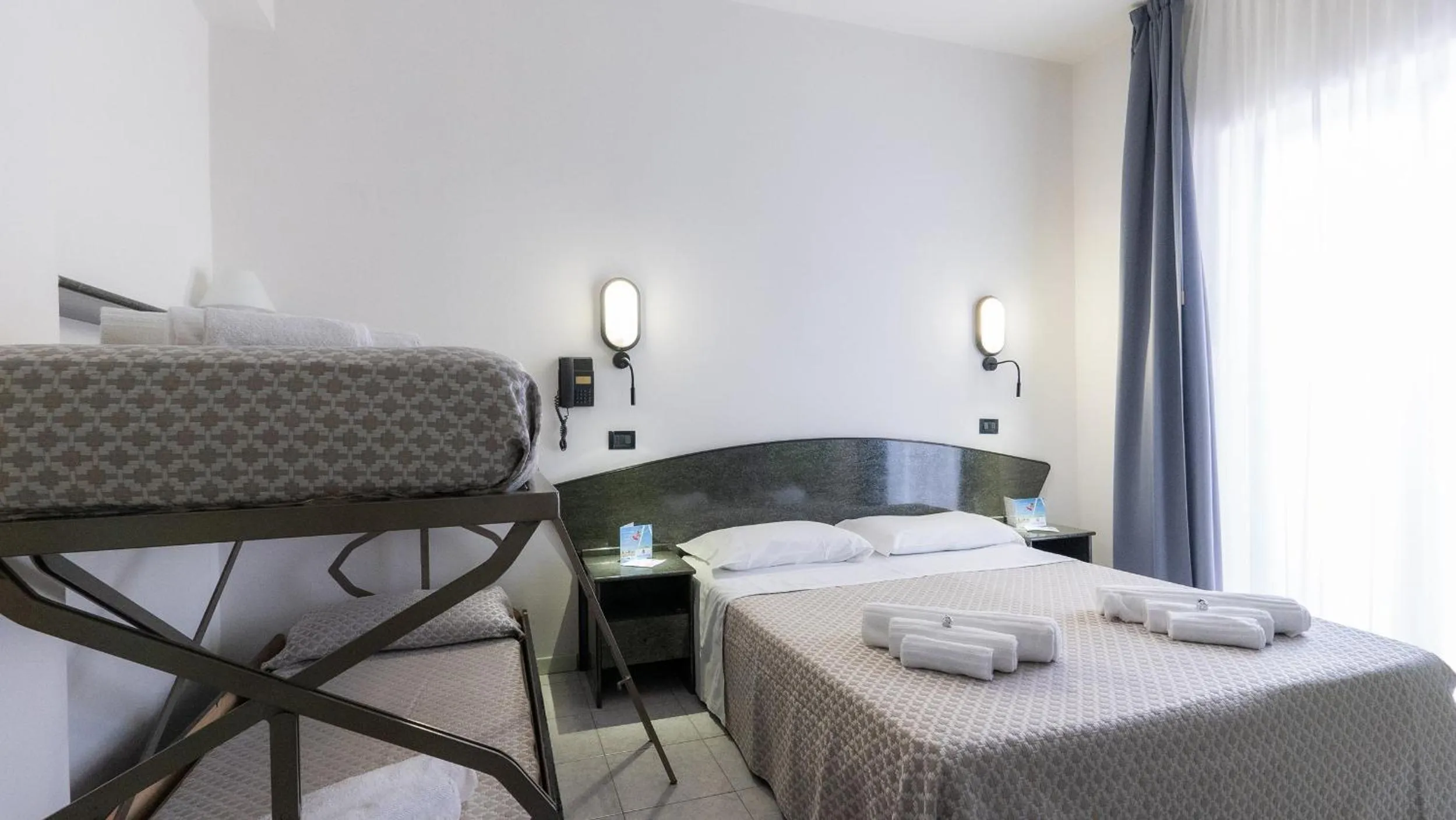 Bedroom in Hotel Nobel