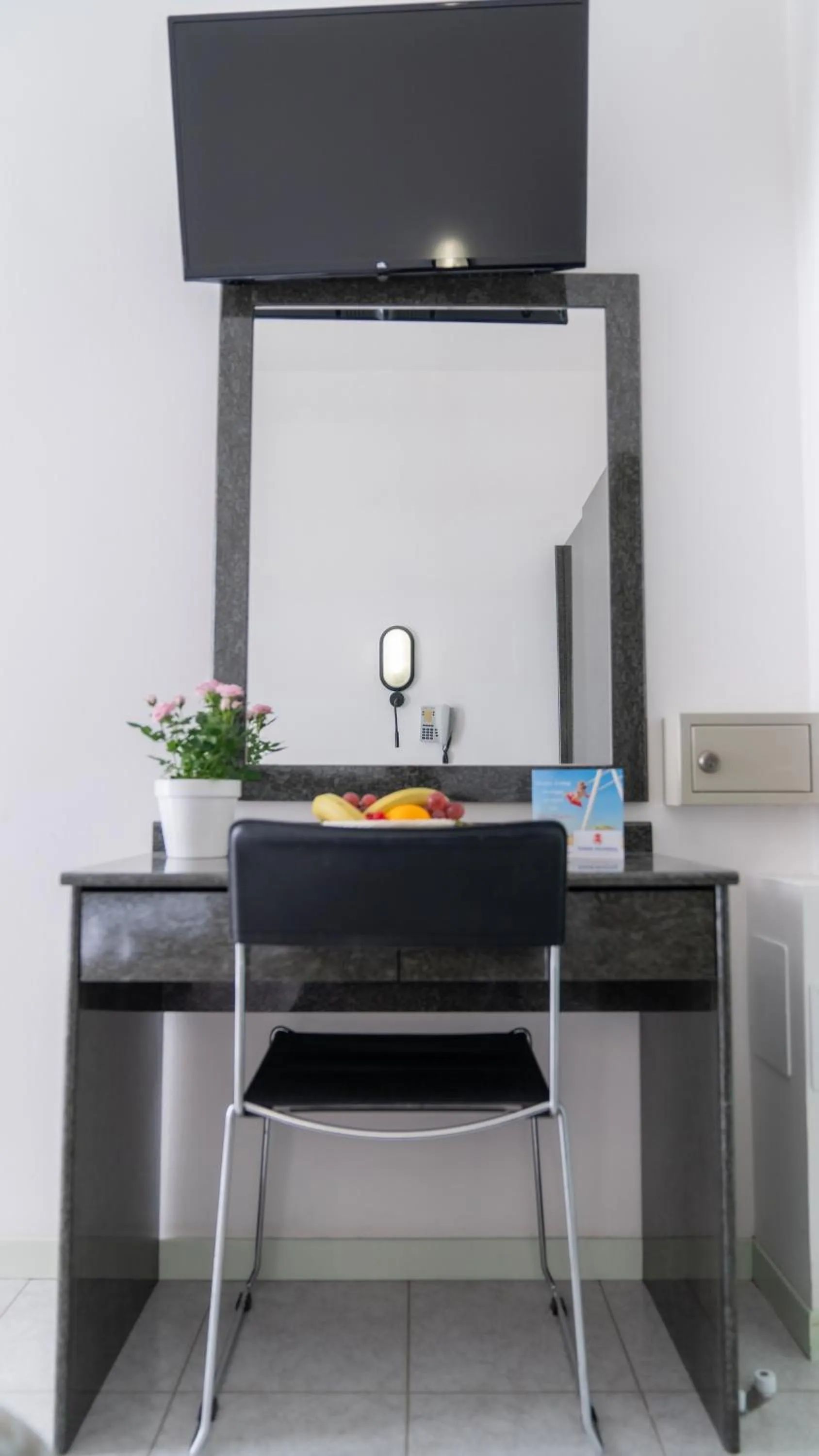 Bedroom in Hotel Nobel