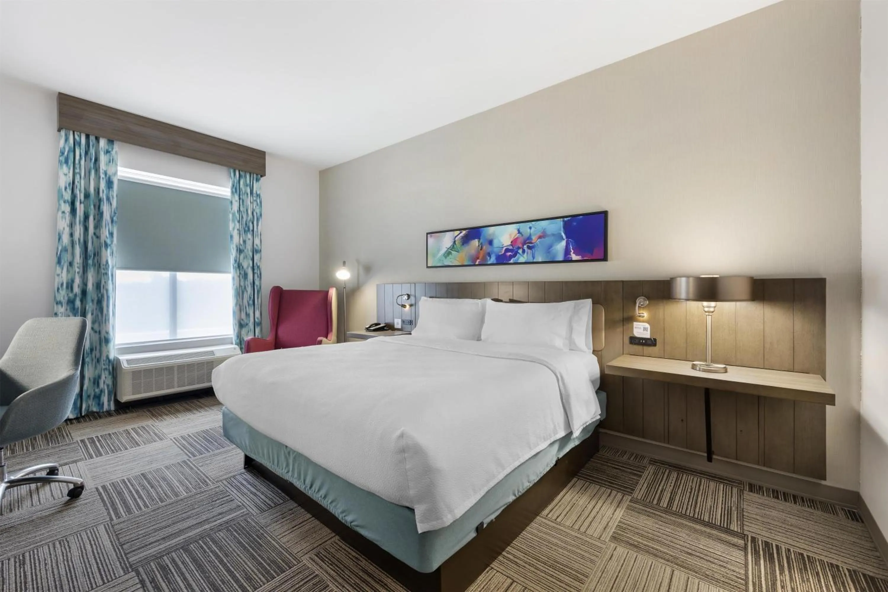 Bed in Hilton Garden Inn Gallatin