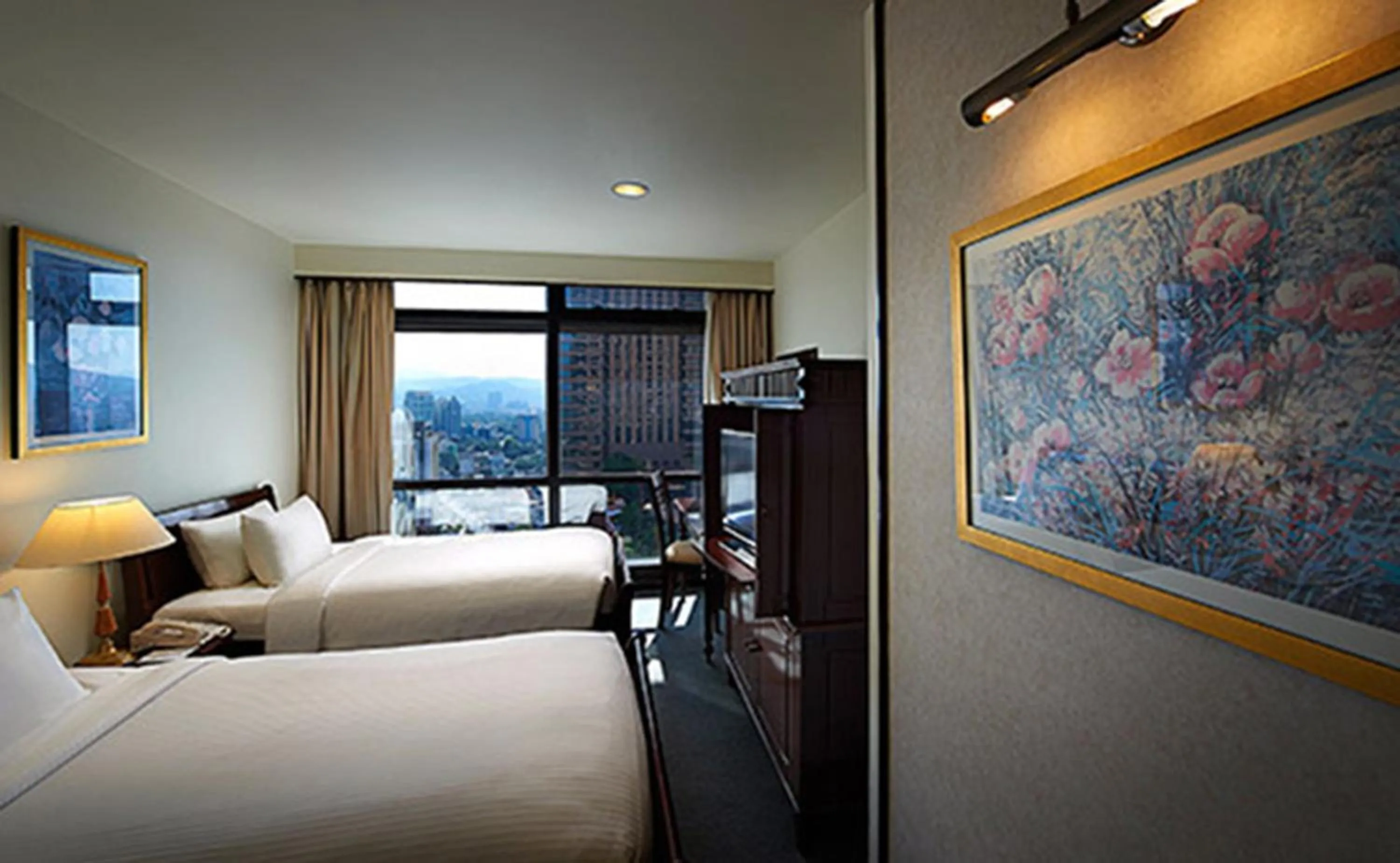 City view in Comfort Service Apartment at Times Square KL