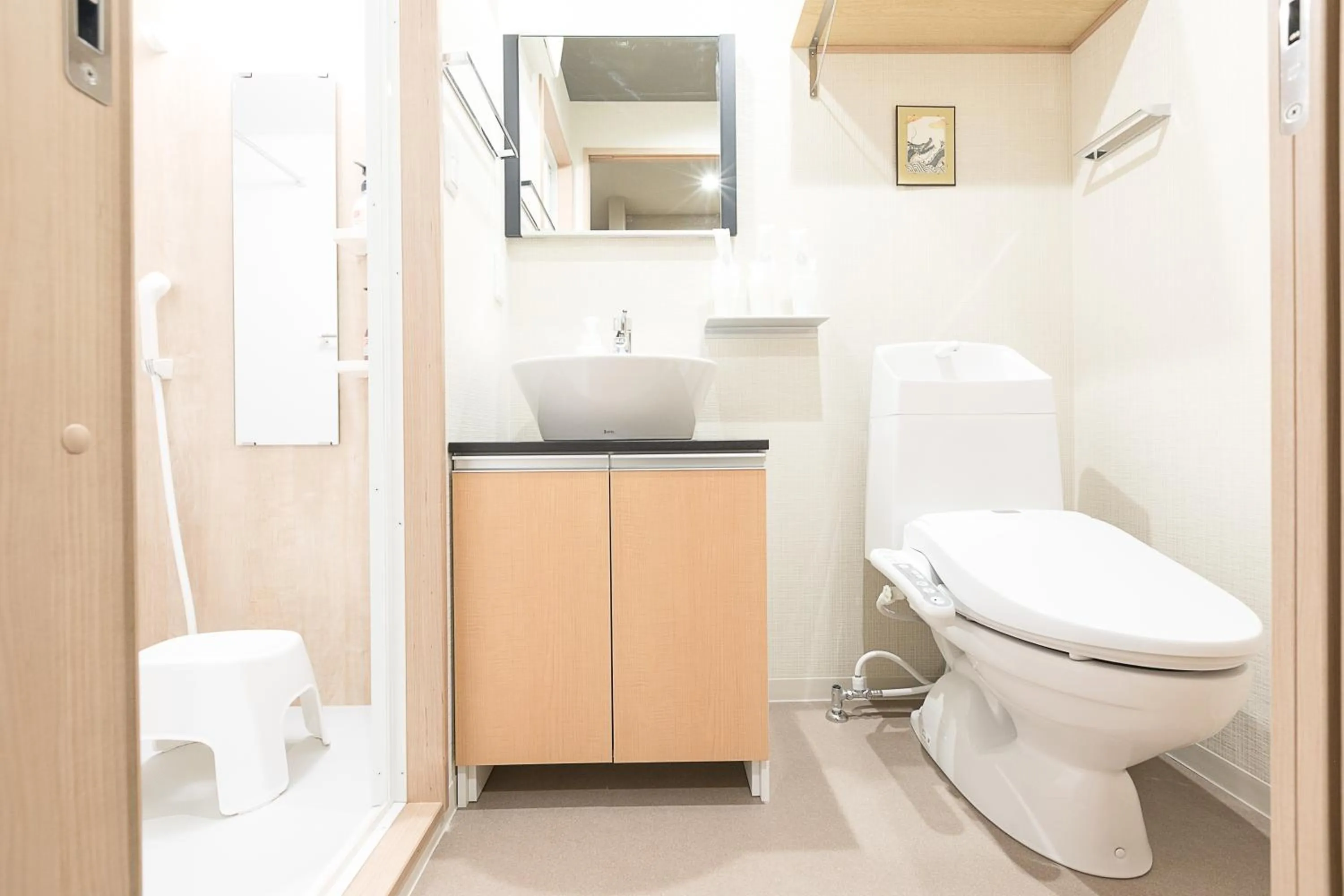 Toilet in Stay SAKURA Kyoto Ryu