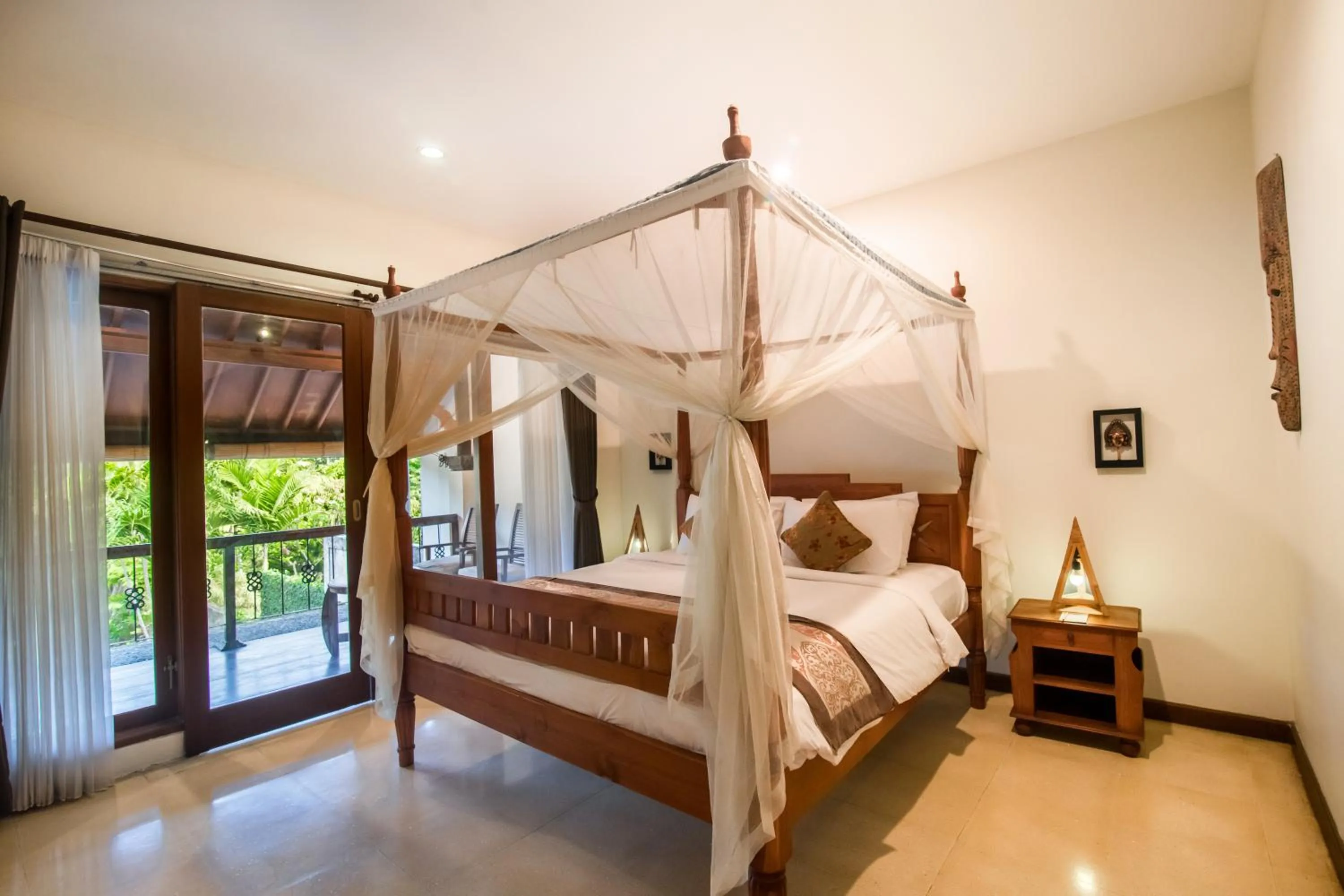 Bed in Baliana Villa Seminyak