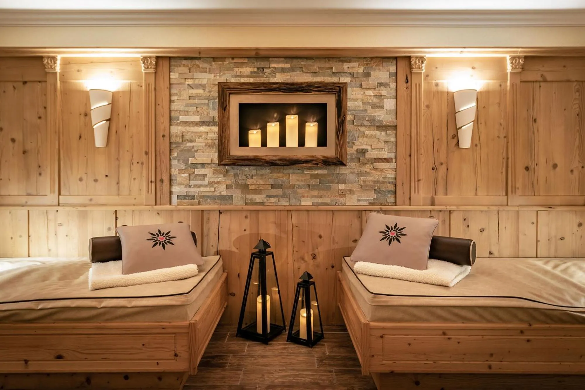 Spa and wellness centre/facilities, Bed in Hotel Edelweiss