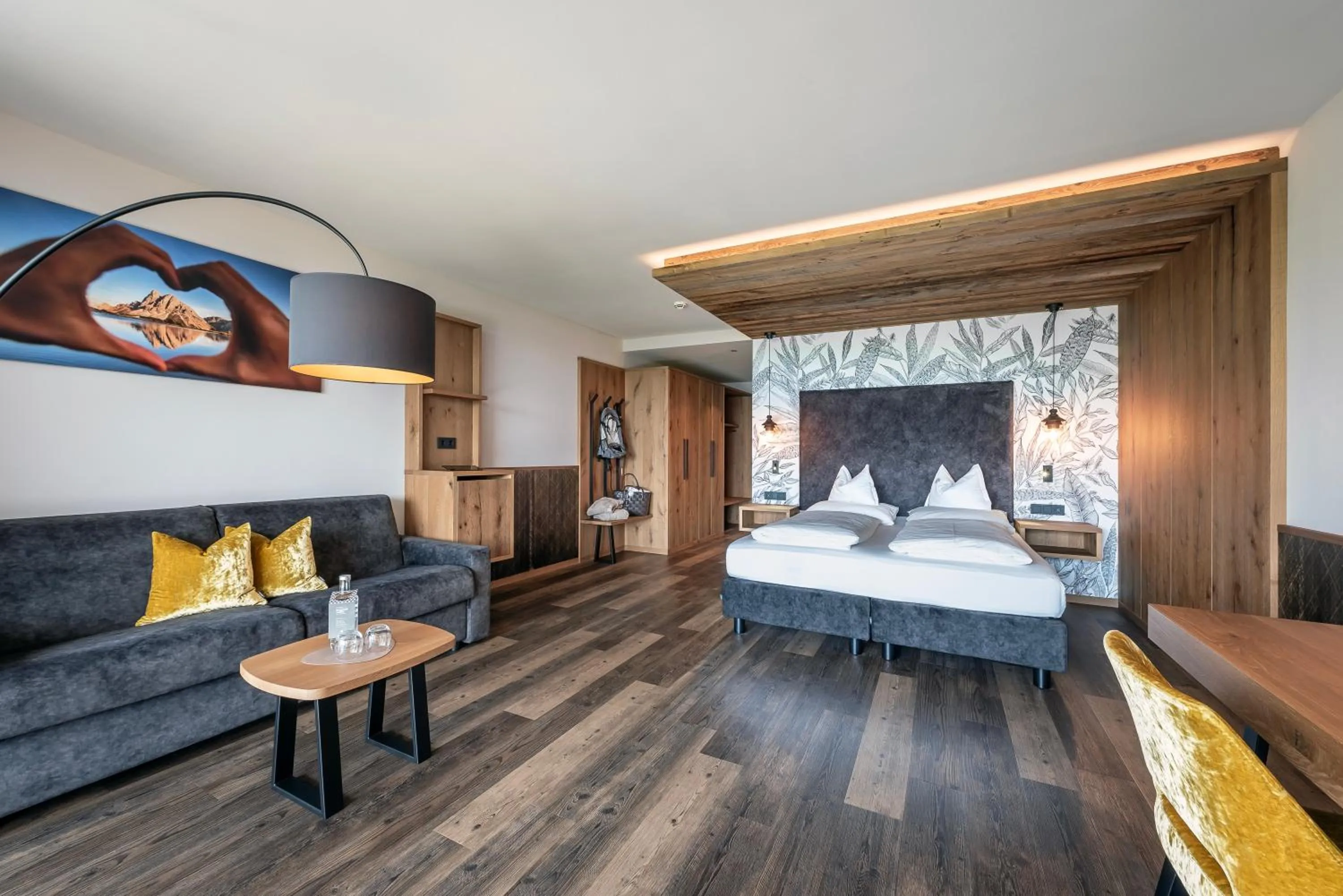 Bed in Hotel Edelweiss