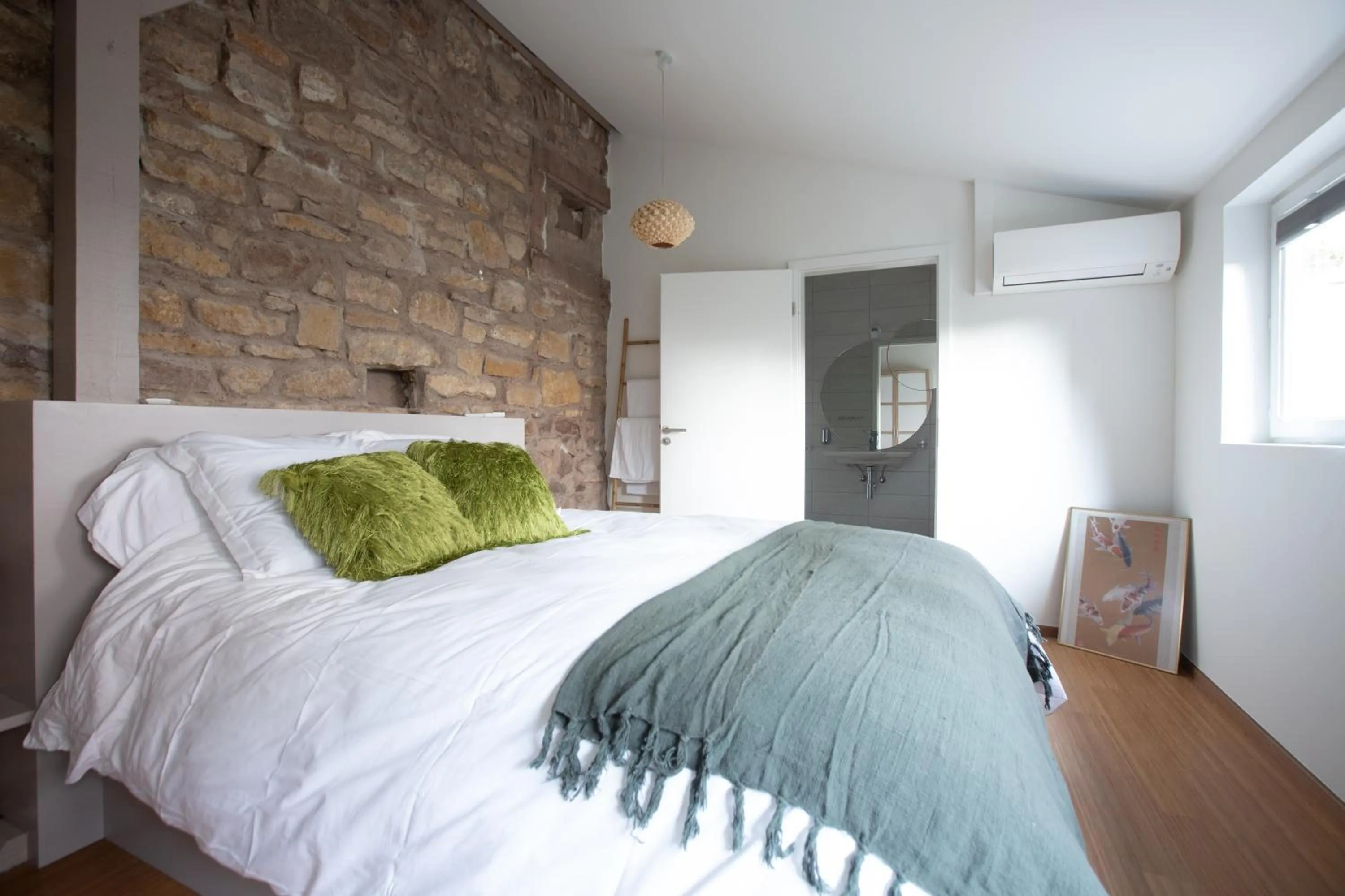 Bed in 1834&Spa Colmar