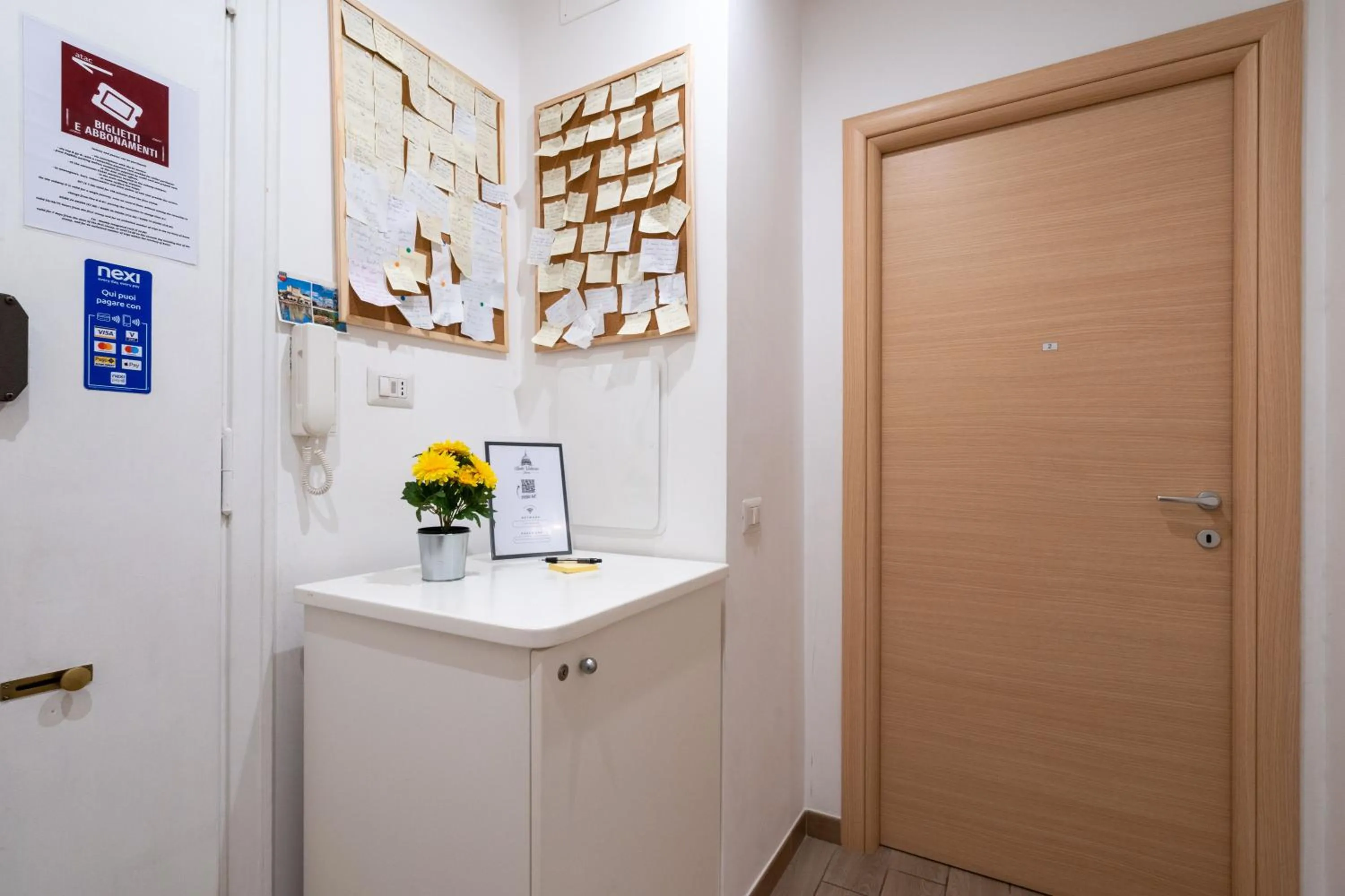 Lobby or reception in VaticanRome GUESTHOUSE