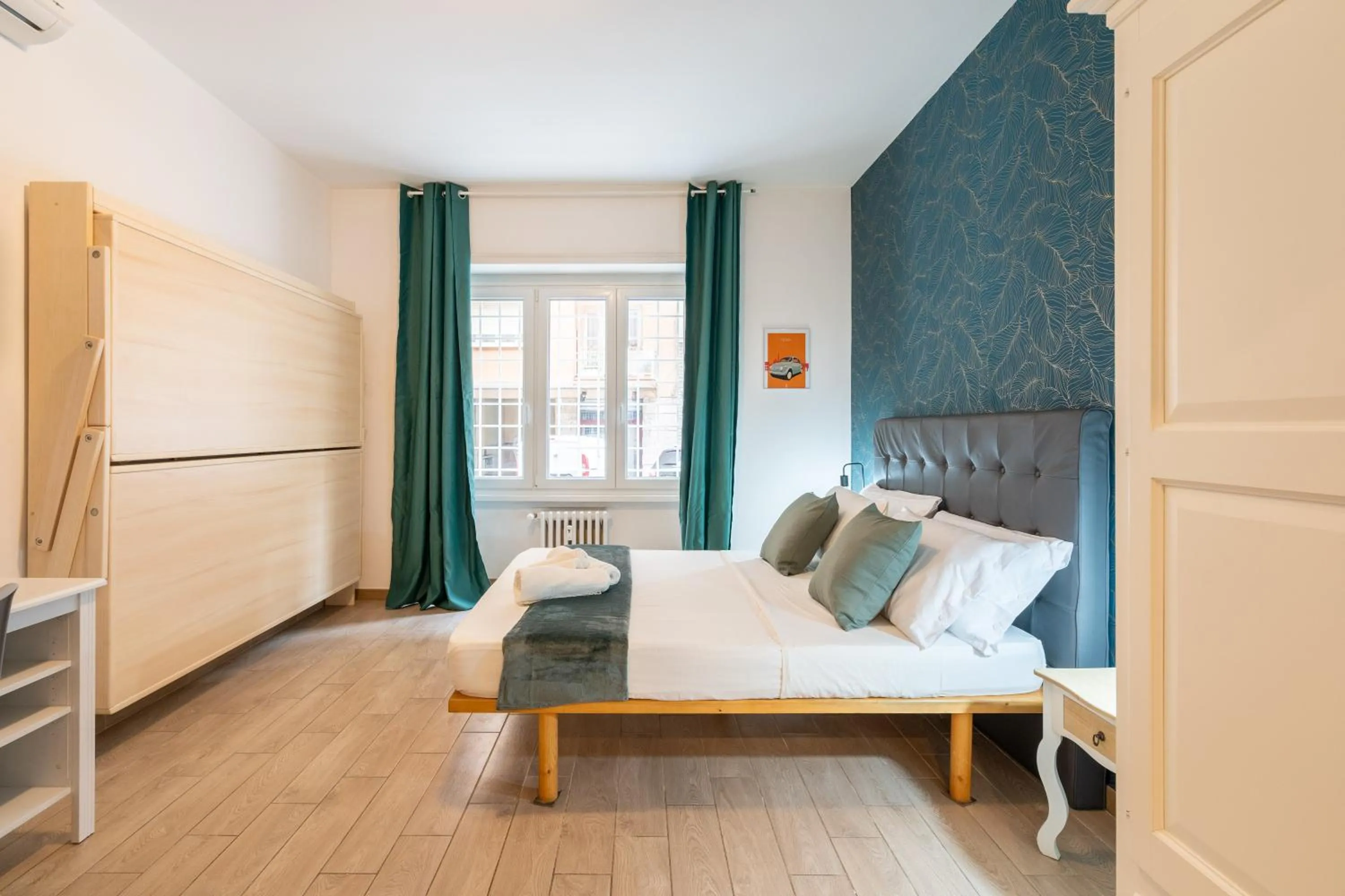 Bed in VaticanRome GUESTHOUSE