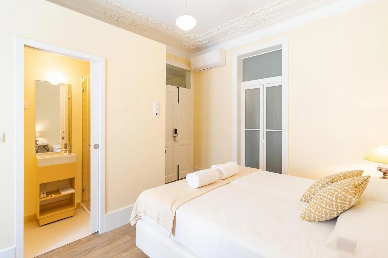 Bedroom, Bed in 1898 Home & Suites