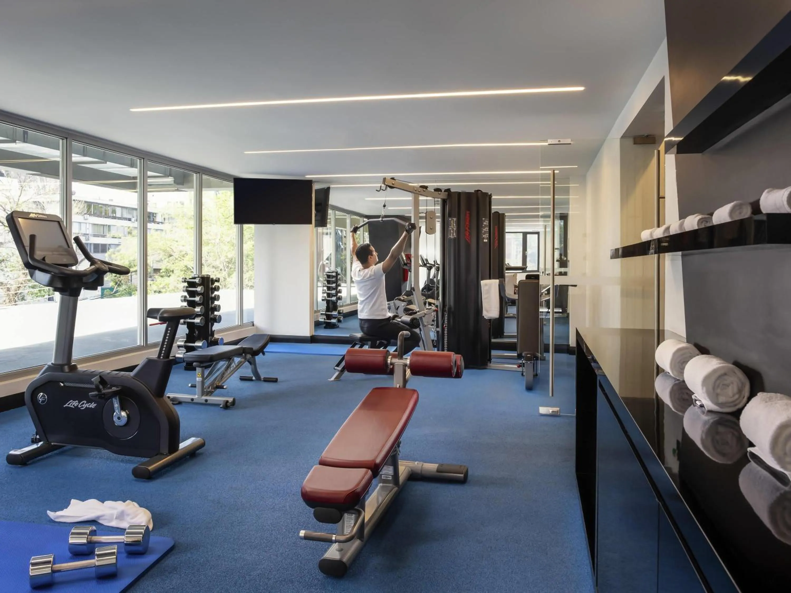 Fitness centre/facilities in Novotel Santiago Providencia