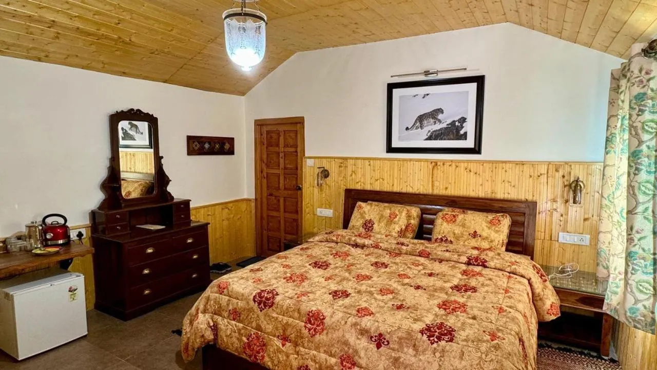 Bed in Banjara Camp and Retreat Sangla