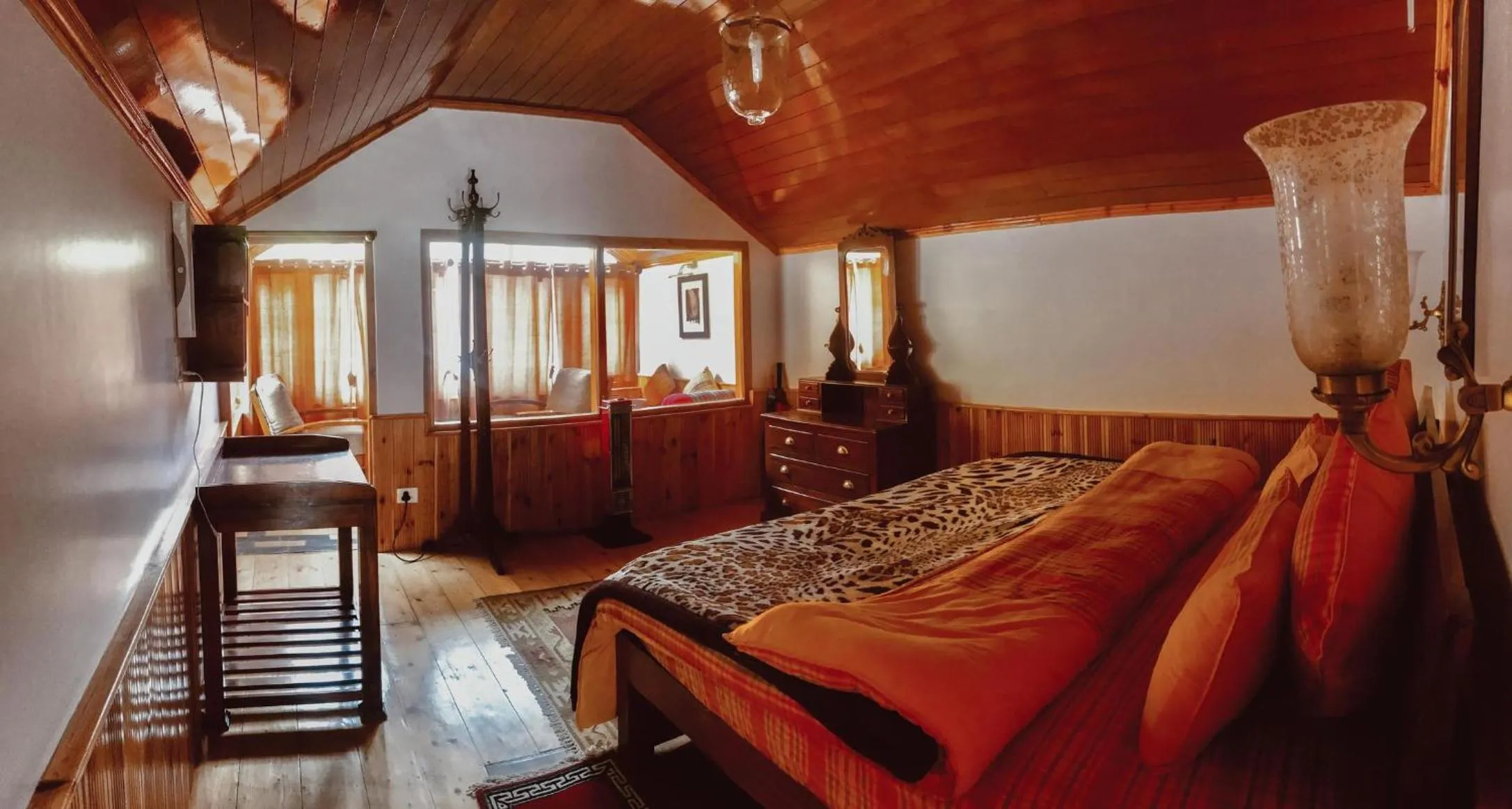Bed in Banjara Camp and Retreat Sangla