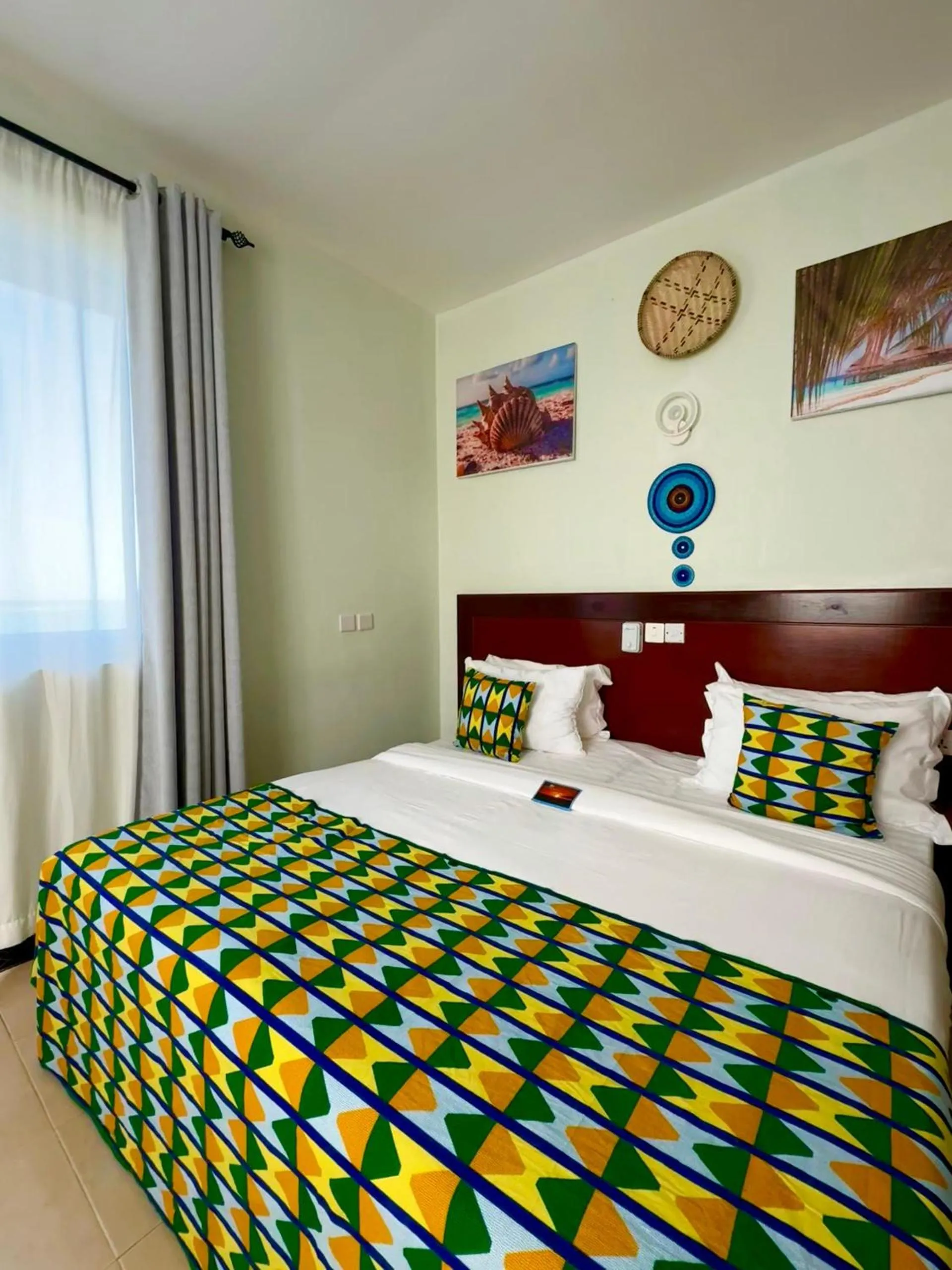 Decorative detail in Sea Crest Hotel