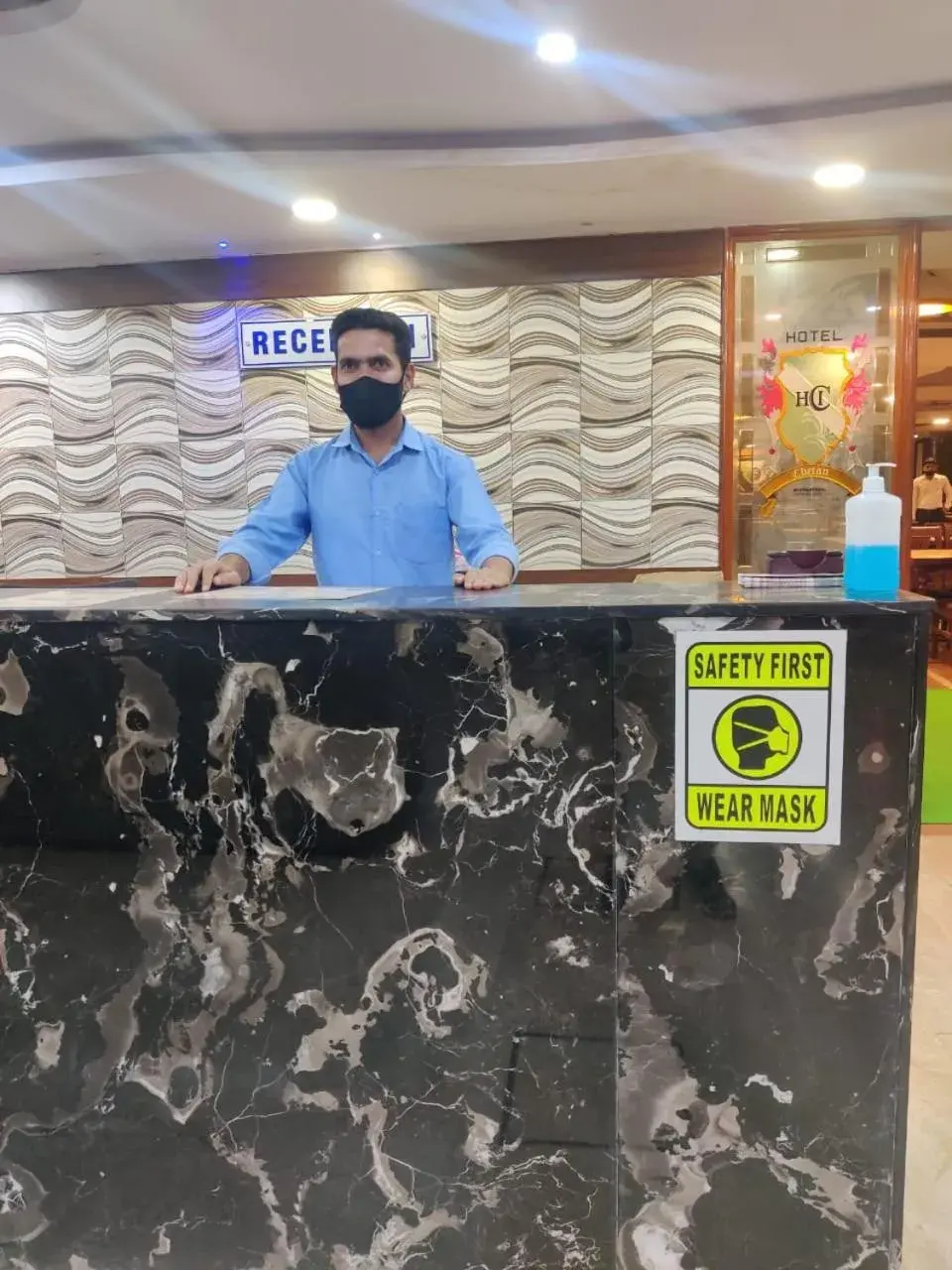 Deluxe Family Room in Hotel Chetan International Deluxe Family Room in Hotel Chetan International