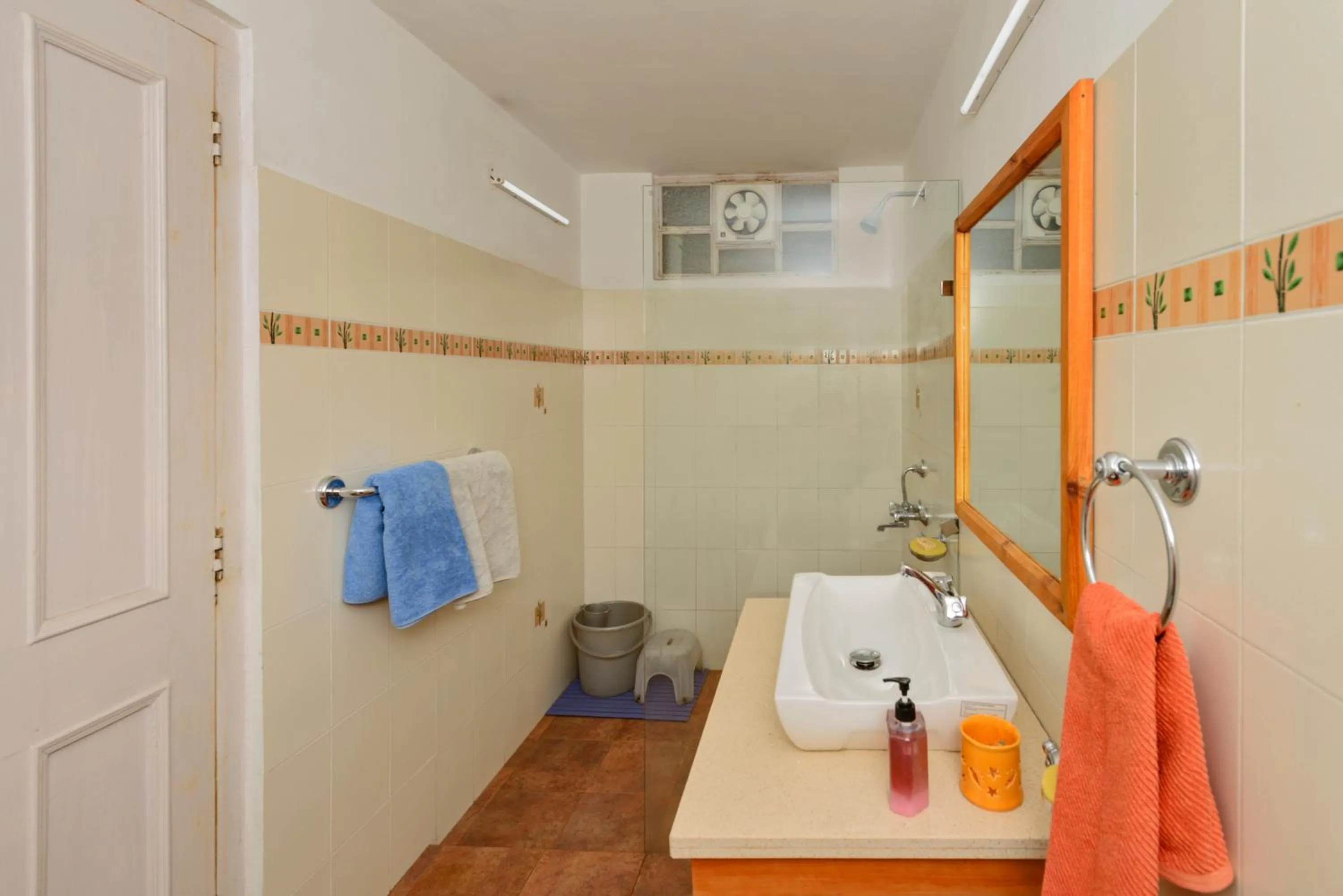 Banjara Orchard Retreat Thanedar