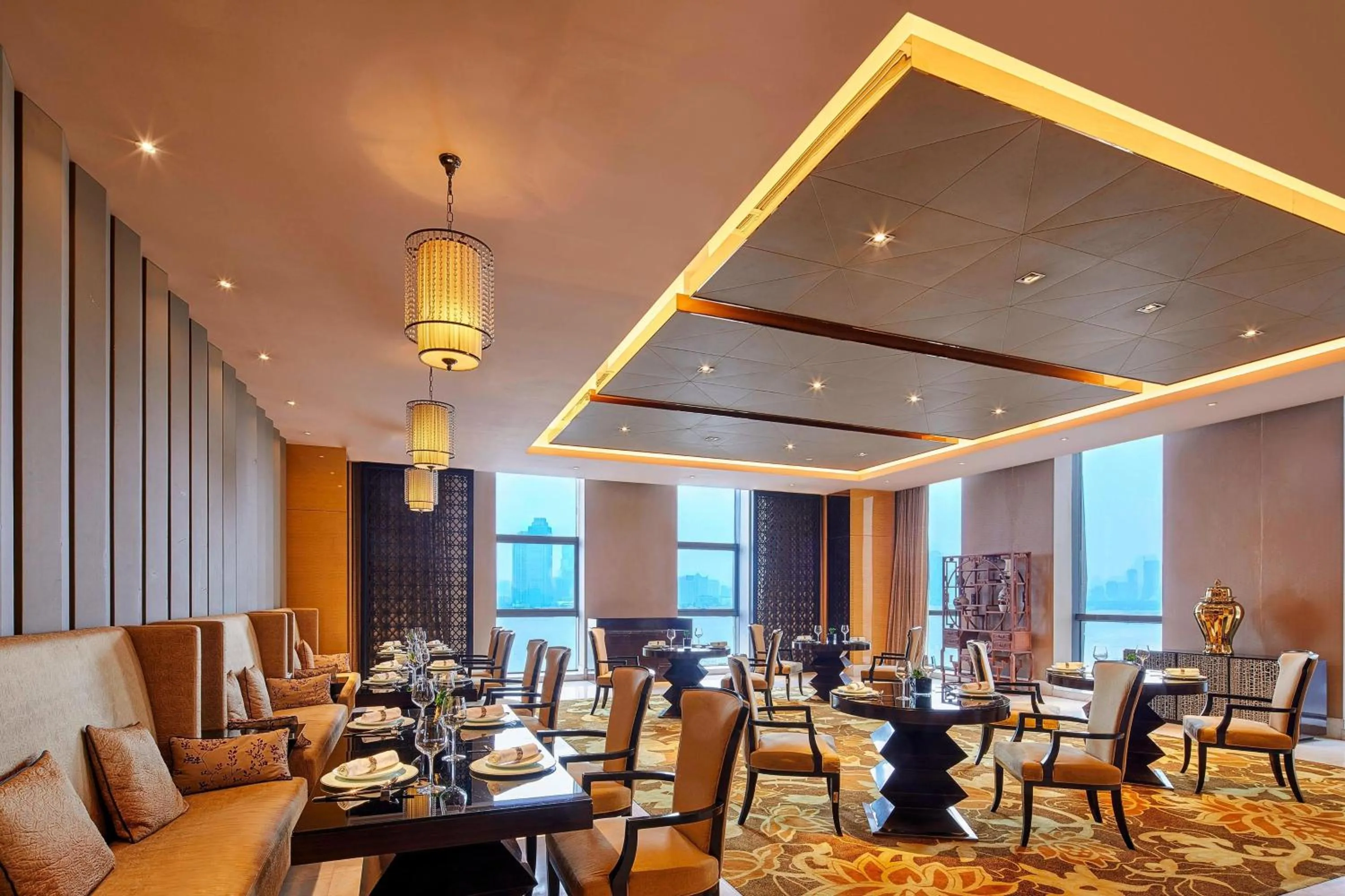 Restaurant/places to eat in The Westin Wuhan Wuchang
