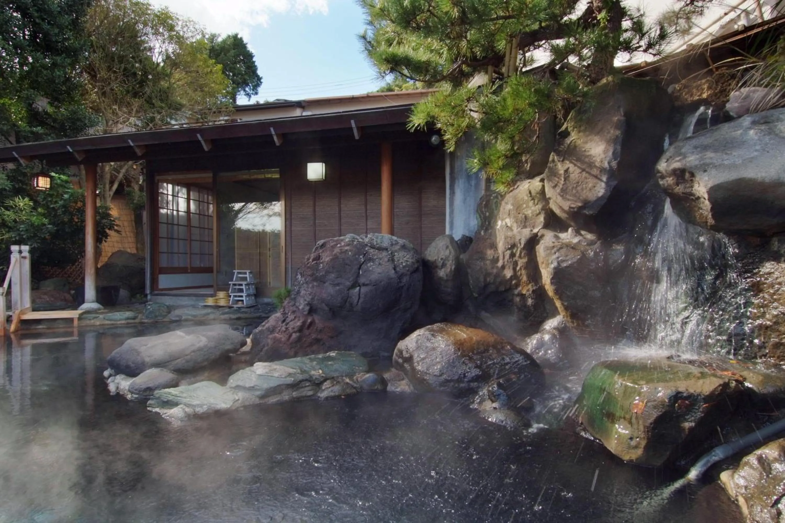Hot Spring Bath in Yokikan