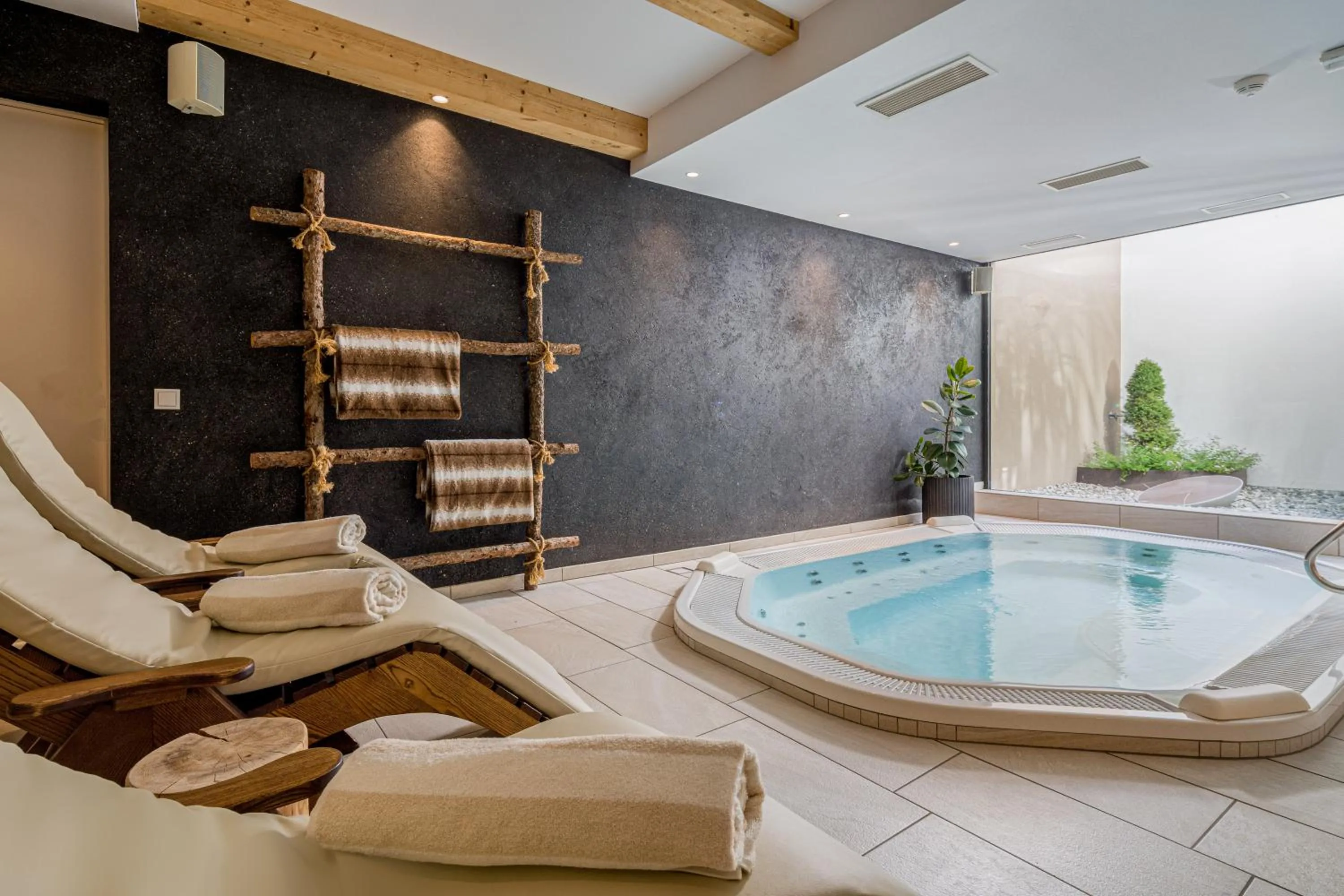 Spa and wellness centre/facilities in Hotel Erika