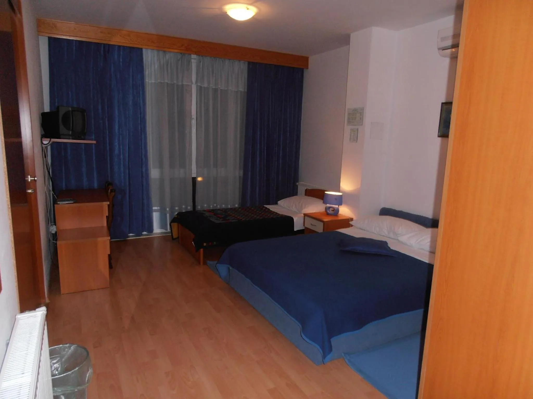 Bedroom, Bed in Hotel Metković