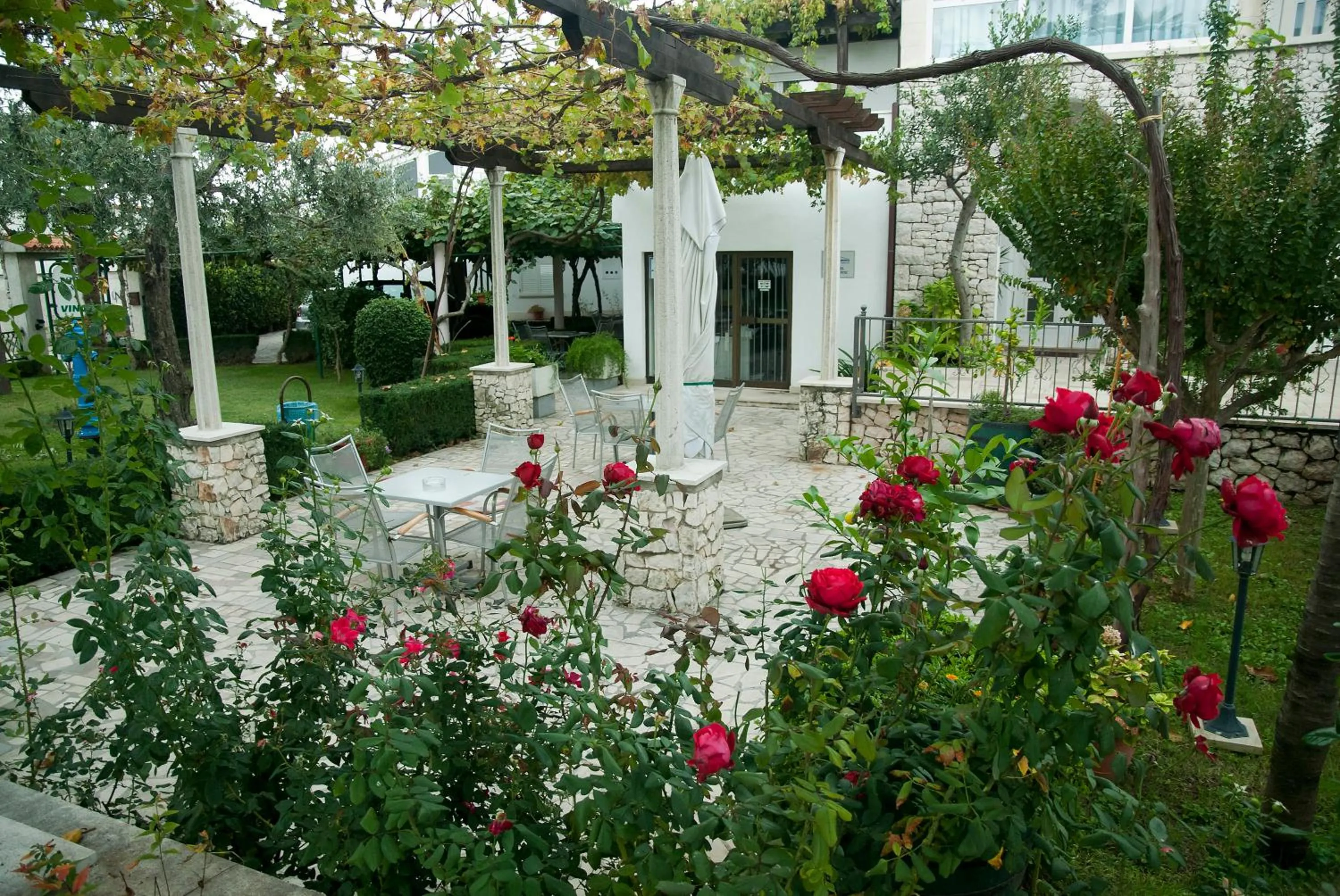 Garden in Hotel Metković
