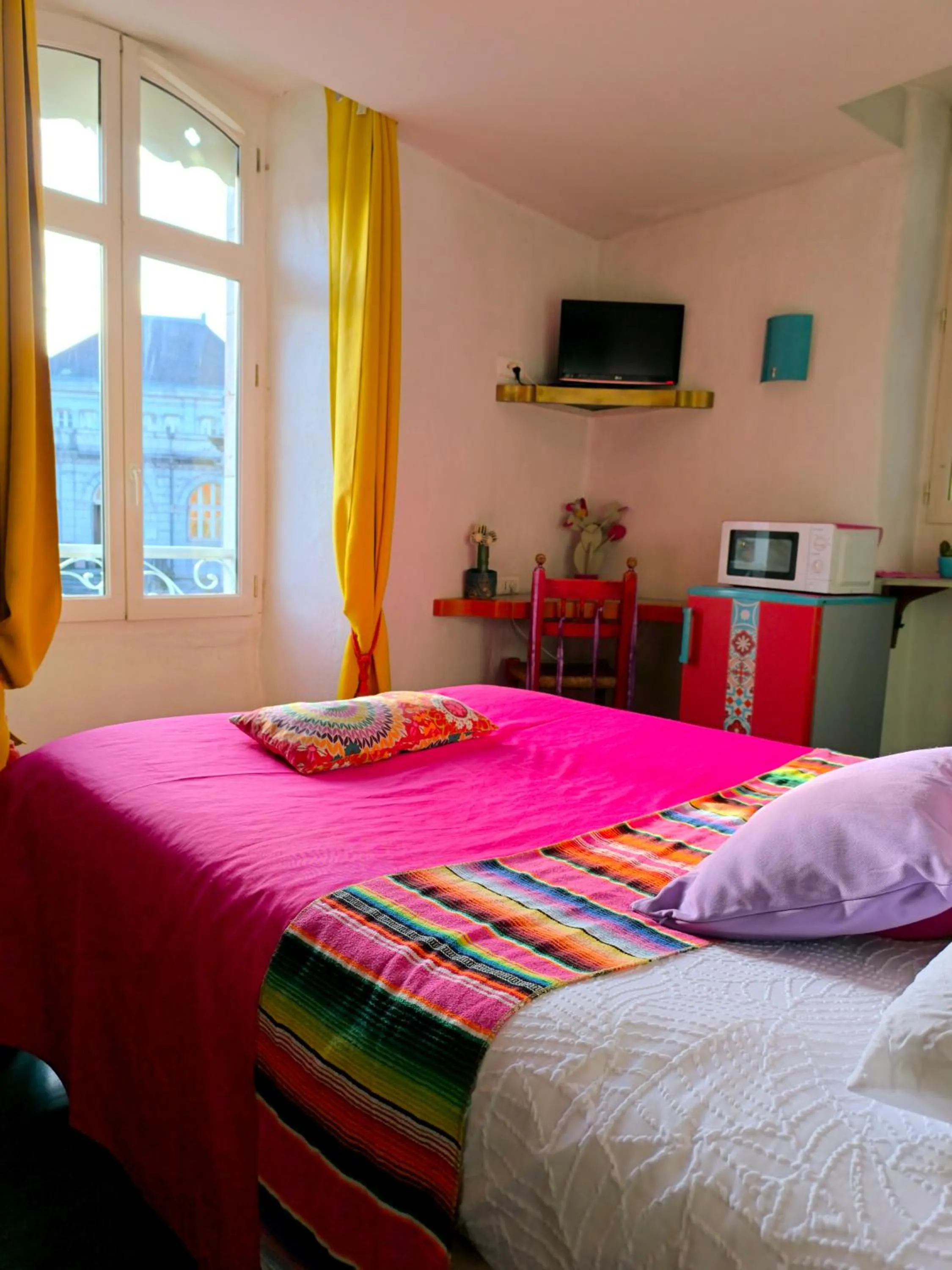 Off site, Bed in Hotel L'Astrolabe