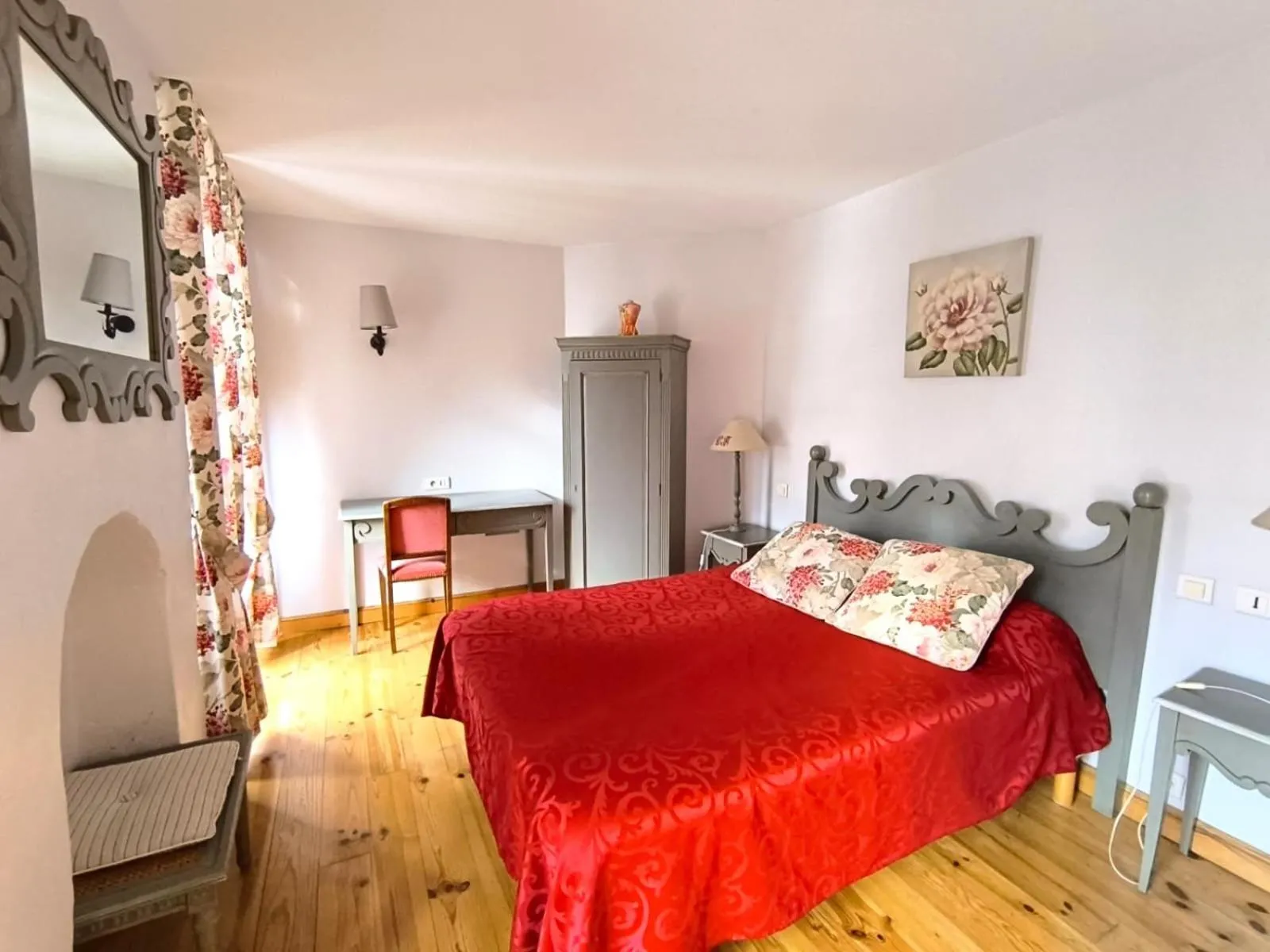 Business facilities, Bed in Hotel L'Astrolabe