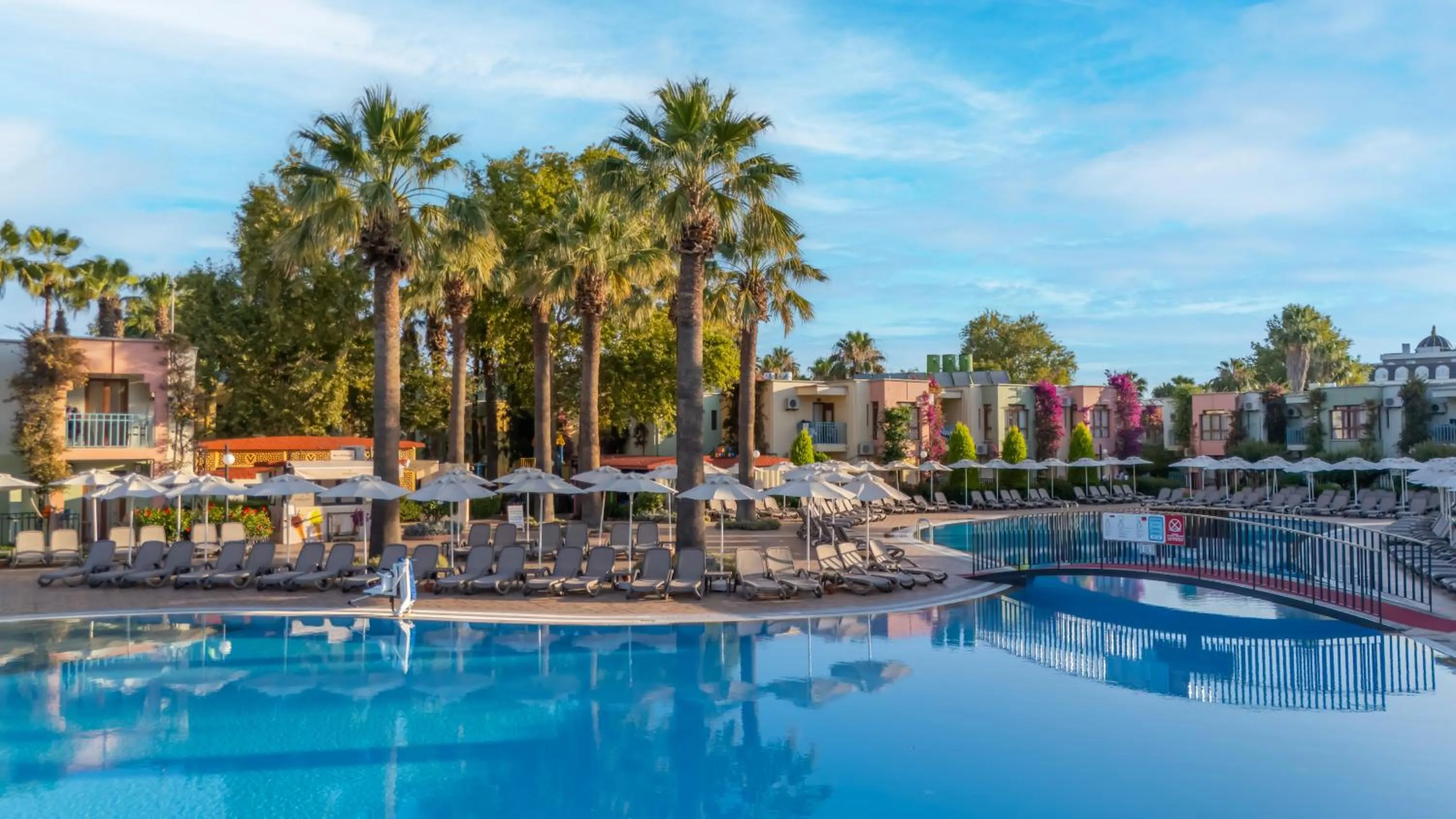 Property building in VONRESORT Golden Beach & Aqua - Kids Concept-Ultra All Inclusive