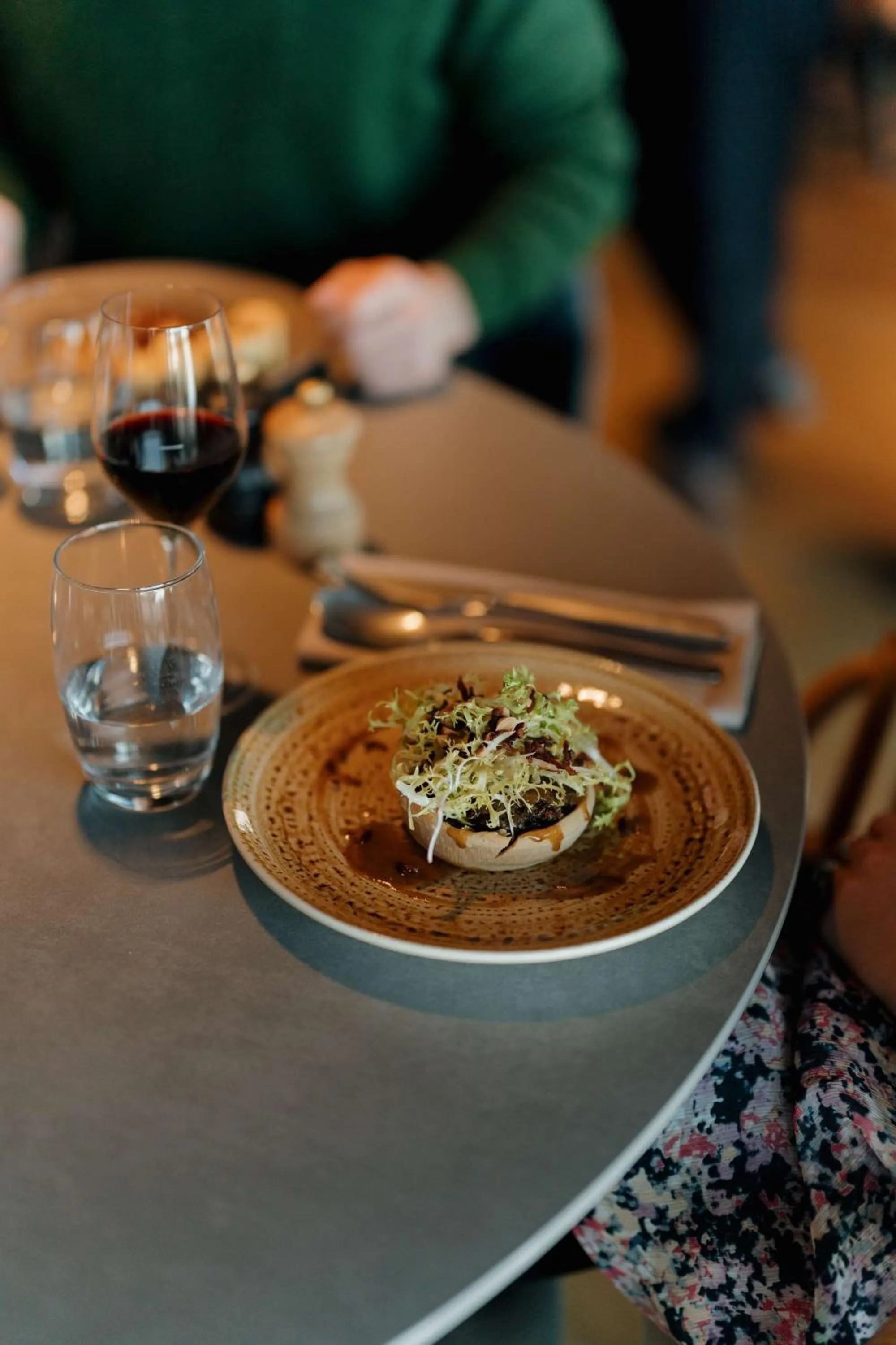 Food and drinks in Radisson Blu Hotel Bordeaux