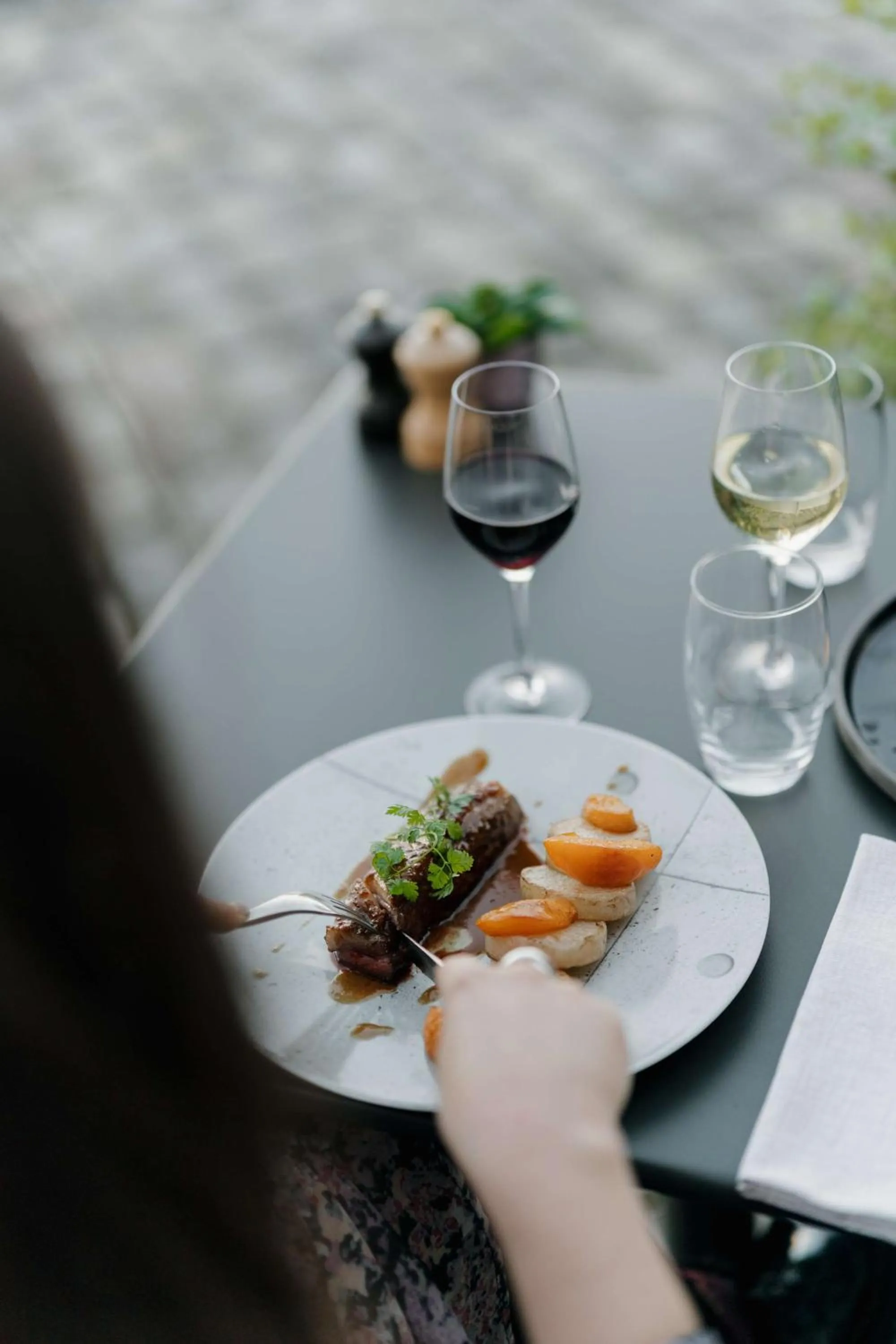 Food and drinks in Radisson Blu Hotel Bordeaux