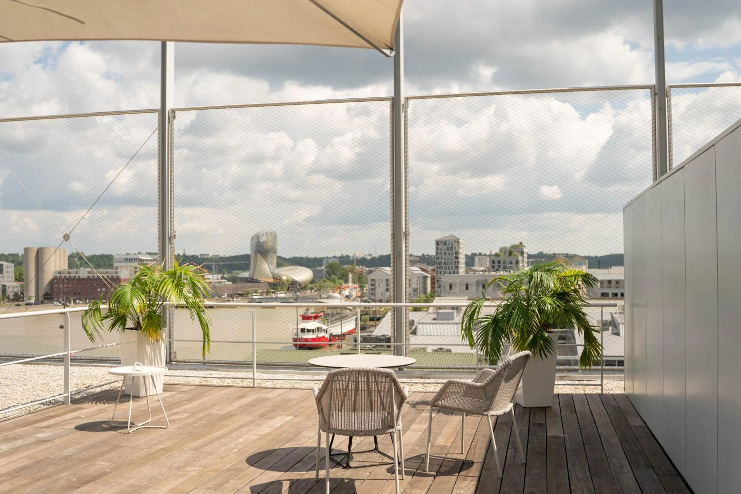 View (from property/room) in Radisson Blu Hotel Bordeaux